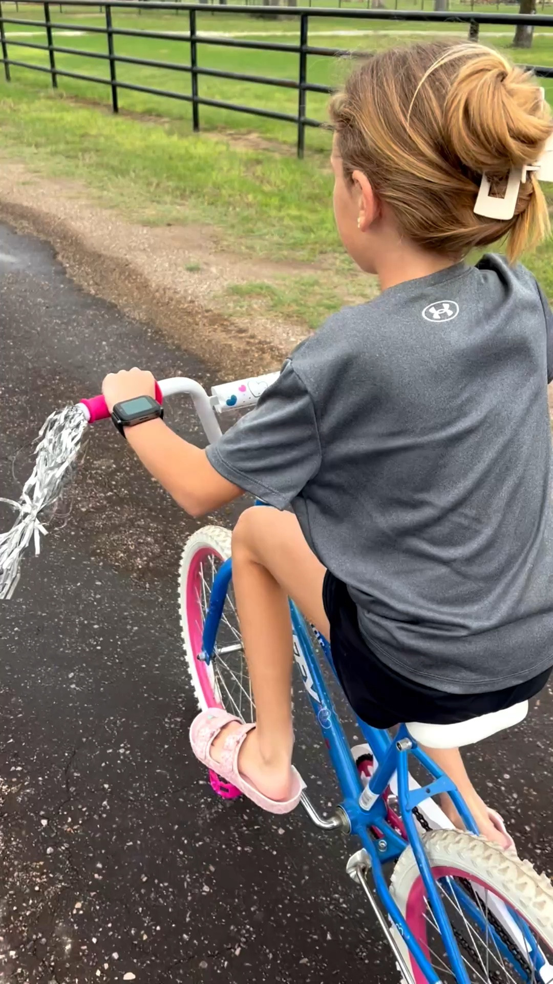 We love The Bark Watch! Just calling and texting the numbers that I add to her watch from my app. No social media, no web browsers, and no way to add them! 

#LTKKids #LTKmomlife