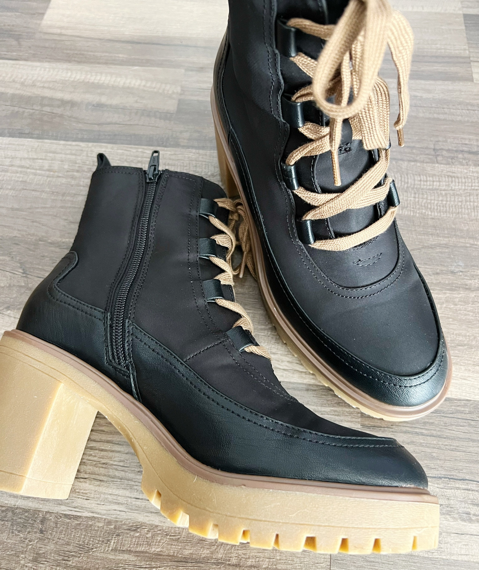 #winterboots
#womens
#target
#trending

#LTKunder50 #LTKSeasonal #LTKshoecrush