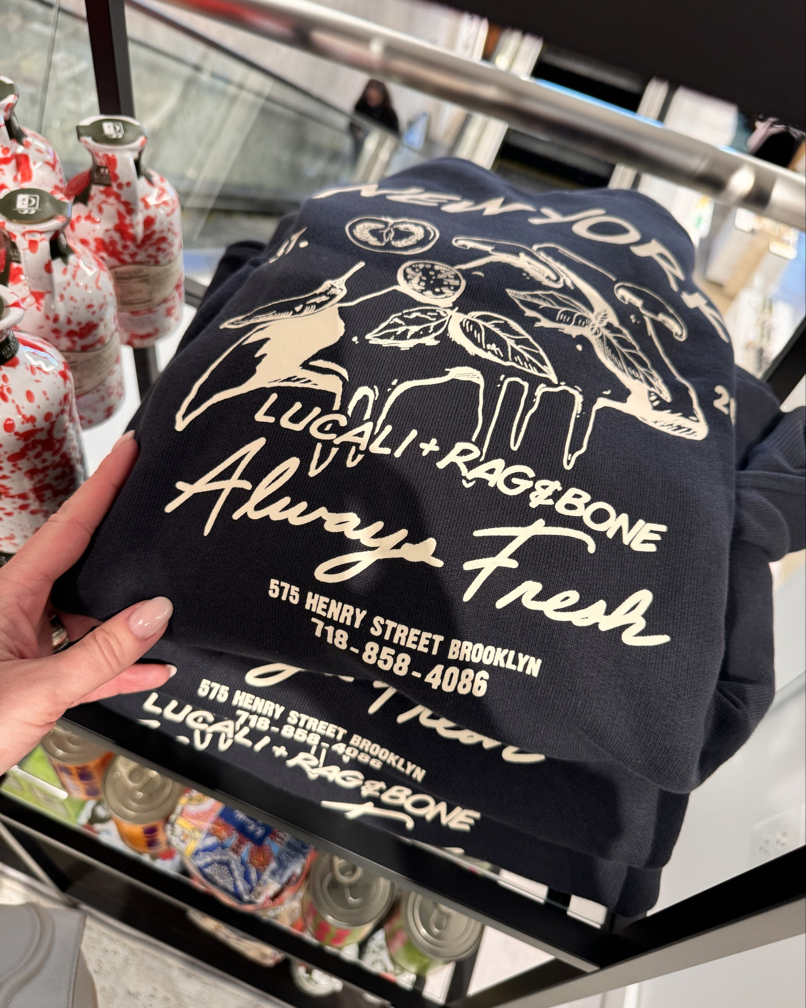 Gift ideas for homebodies, coffee lovers and those who enjoy cooking 🧑‍🍳
Looooove Rag & Bone and Lucali collaboration: sweatshirts & t-shirts in Brooklyn style pizza 🍕 print; Brightland essentials oil and vinegar sets (+ even cuter looking by Zia Pia) ; Bialleti Mika coffee maker, coffee lovers ornaments & popcorn making sets. 

#LTKHoliday #LTKGiftGuide #LTKFindsUnder100