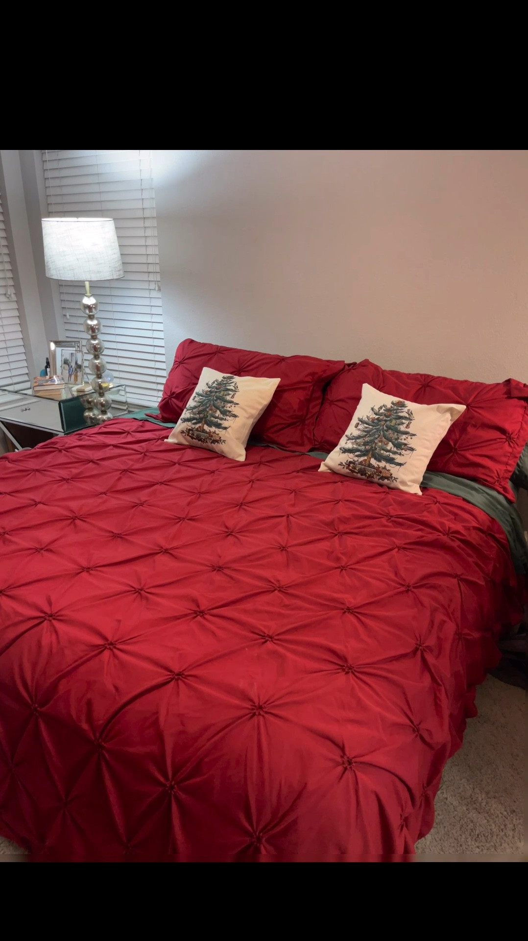 Attempting my own *Home Alone* magic with a humble re-creation of the iconic McAllister bedroom! 🛏️✨ Found all the cozy bedding on Amazon (seriously, they have everything) to bring this Christmas classic to life. It's not perfect, but it's pretty darn cute! 🎄 Tap to shop the look and bring a little *Home Alone* charm into your own home! #HomeAloneVibes #AmazonFinds #HolidayCozy

#LTKHome #LTKSeasonal #LTKHoliday