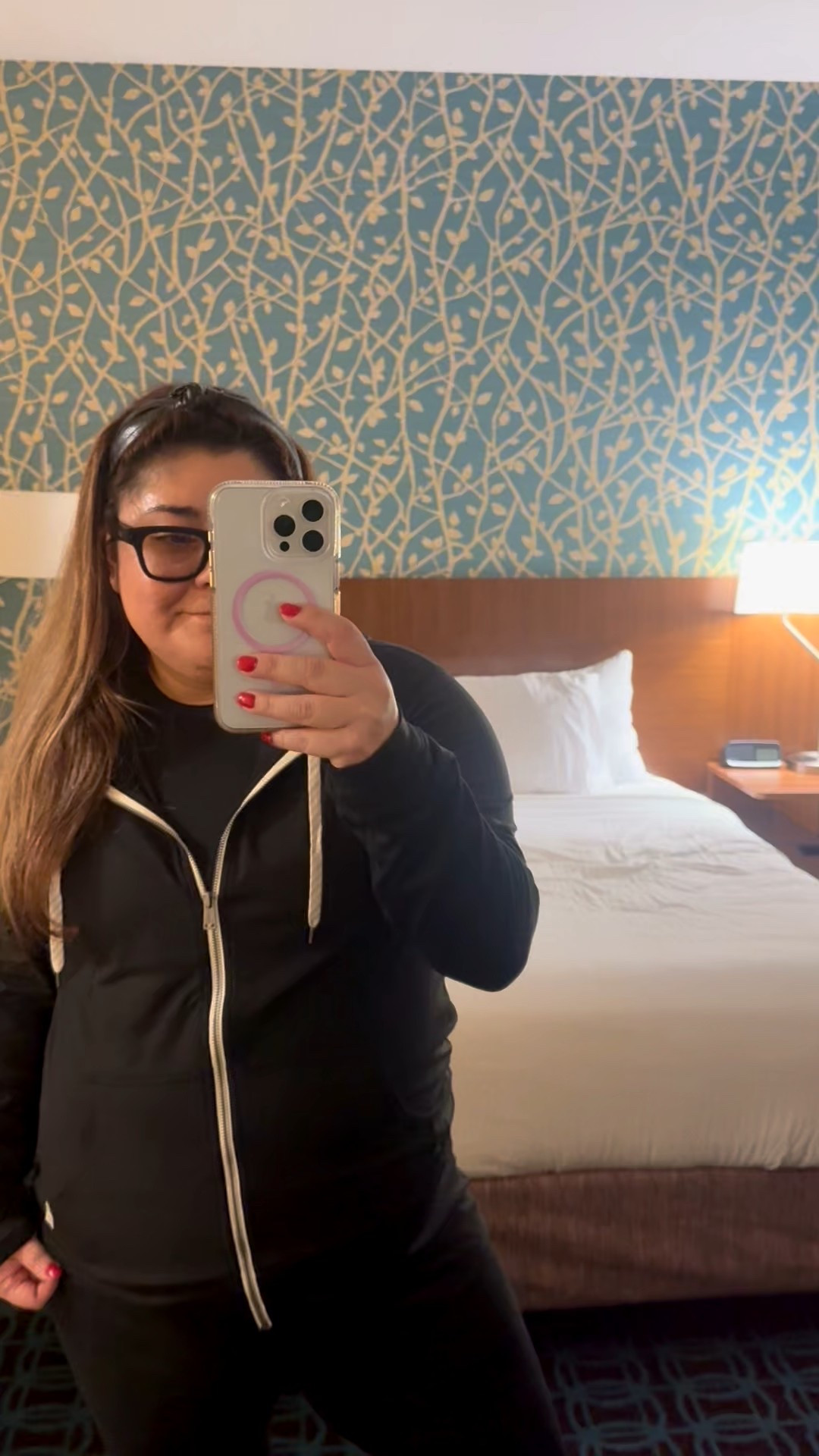 Vuori set with the zip up hoodie, joggers, bra and long sleeve shirt are the softest cloud feeling material #vuori

#LTKOver40 #LTKMidsize #LTKActive