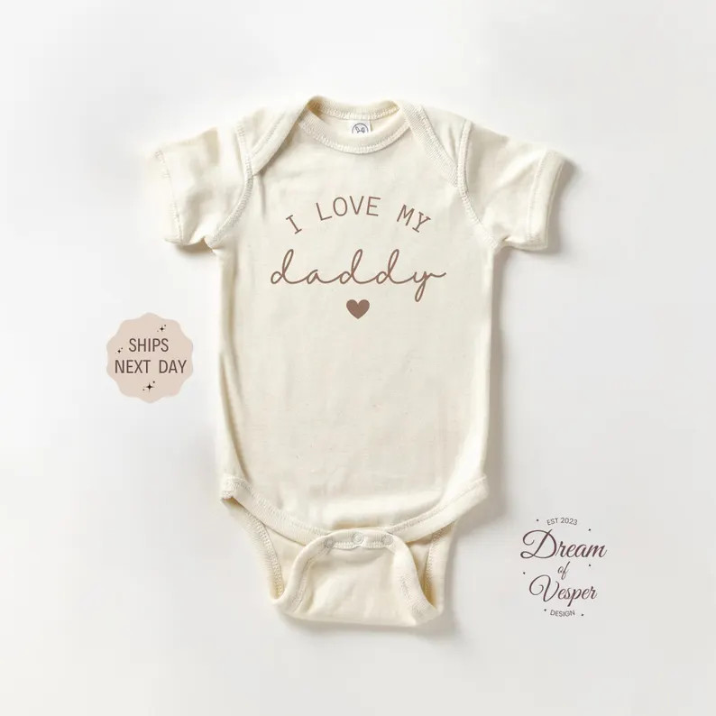 I Love My Daddy Outfit, Announcement Baby Bodysuit, New Dad Baby Gift, Cute Baby Outfit, Funny Ba... | Etsy (Global)