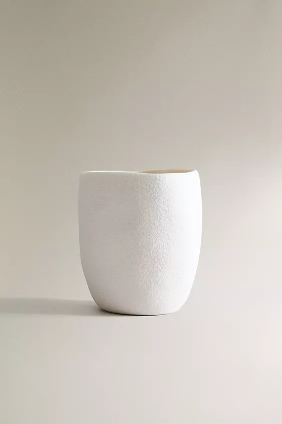 TEXTURED TOOTHBRUSH HOLDER | Zara US