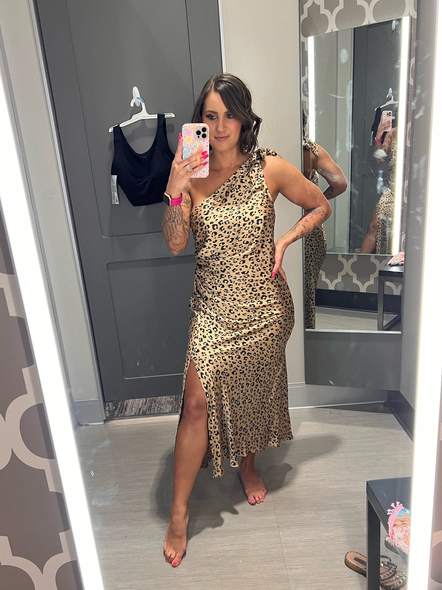 Obsessed with this dress. I need somewhere to wear it asap. I’m wearing a small  

#LTKFindsUnder50 #LTKParties #LTKSeasonal