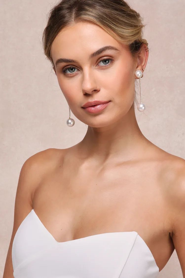 Glowing Elegance Gold Pearl Rhinestone Clip-On Earrings | Lulus