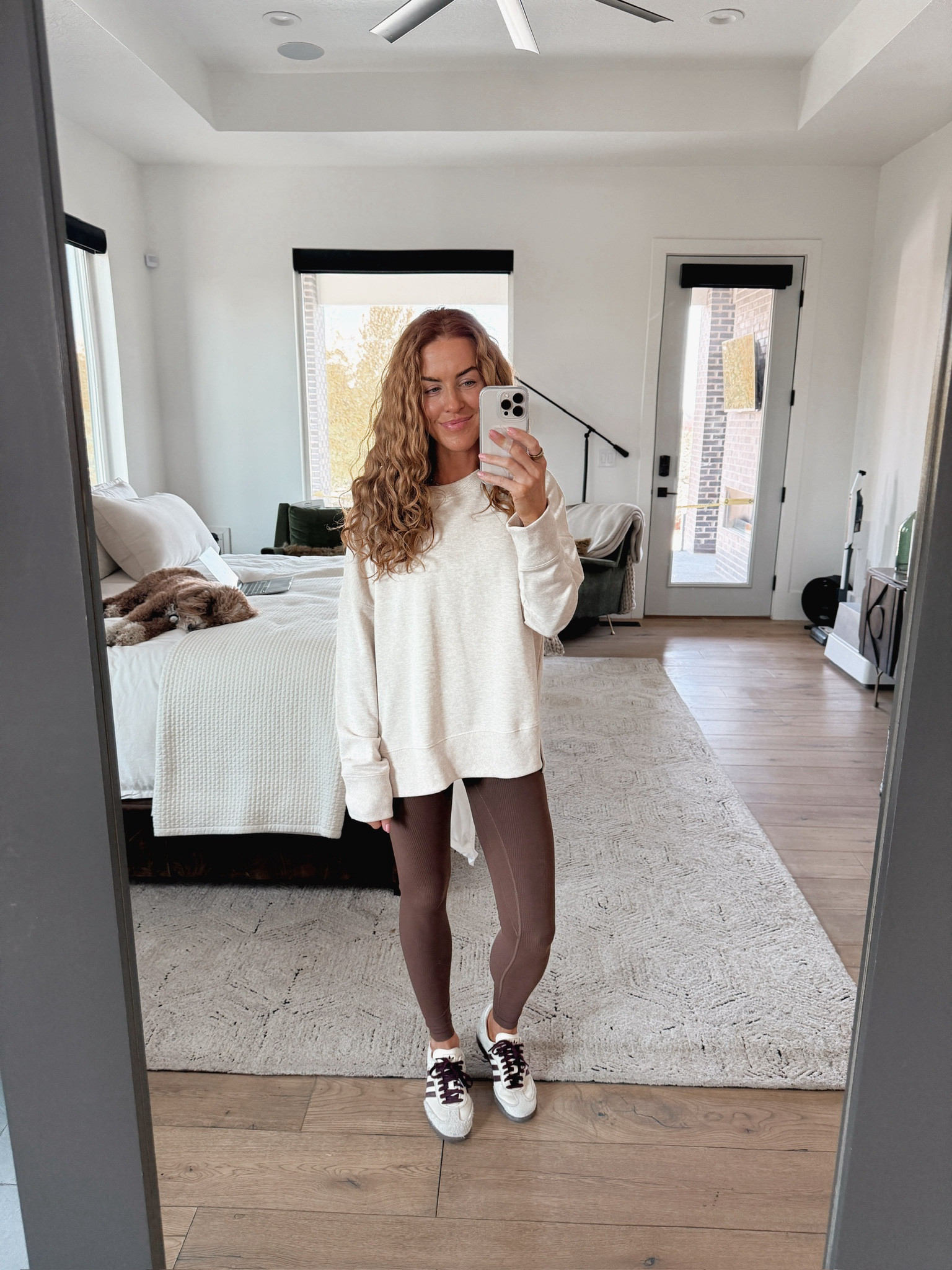 @walmarfashion brought back this crewneck and I could not be more thrilled about it. It’s $10 right now too!! I size up to a large in it for it to be more oversized. #WalmartPartner #WalmartFashion