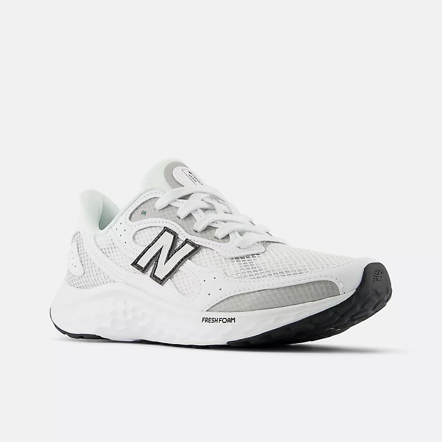 Fresh Foam Arishi v4 Tiralux | New Balance Athletics, Inc.
