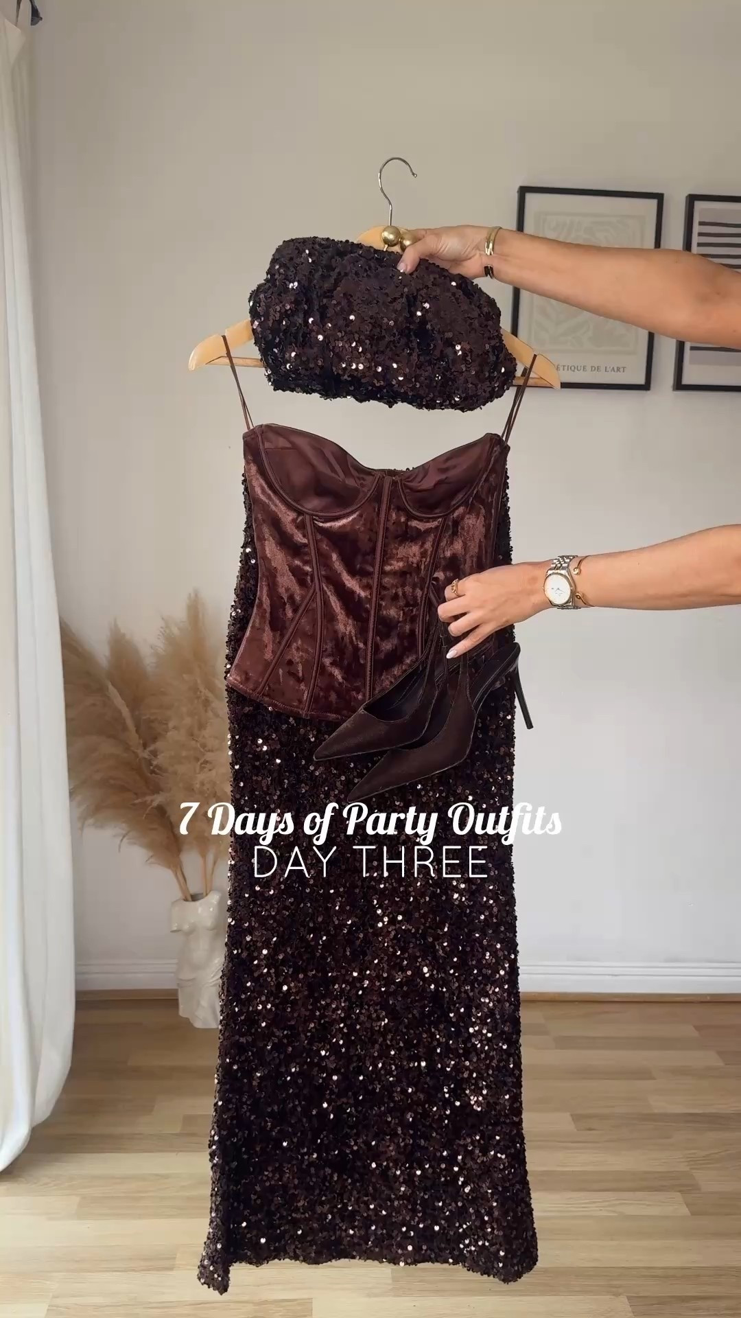 7 days of party outfits: day 3 🤎✨ this skirt & corset are amazing!!!

#LTKpartywear #LTKfestive #LTKuk