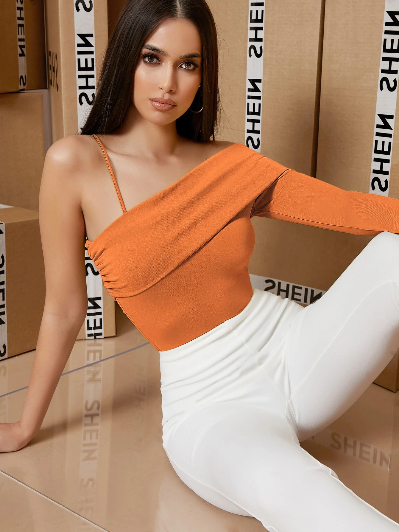 SHEIN Asymmetrical Neck Solid Top | SHEIN