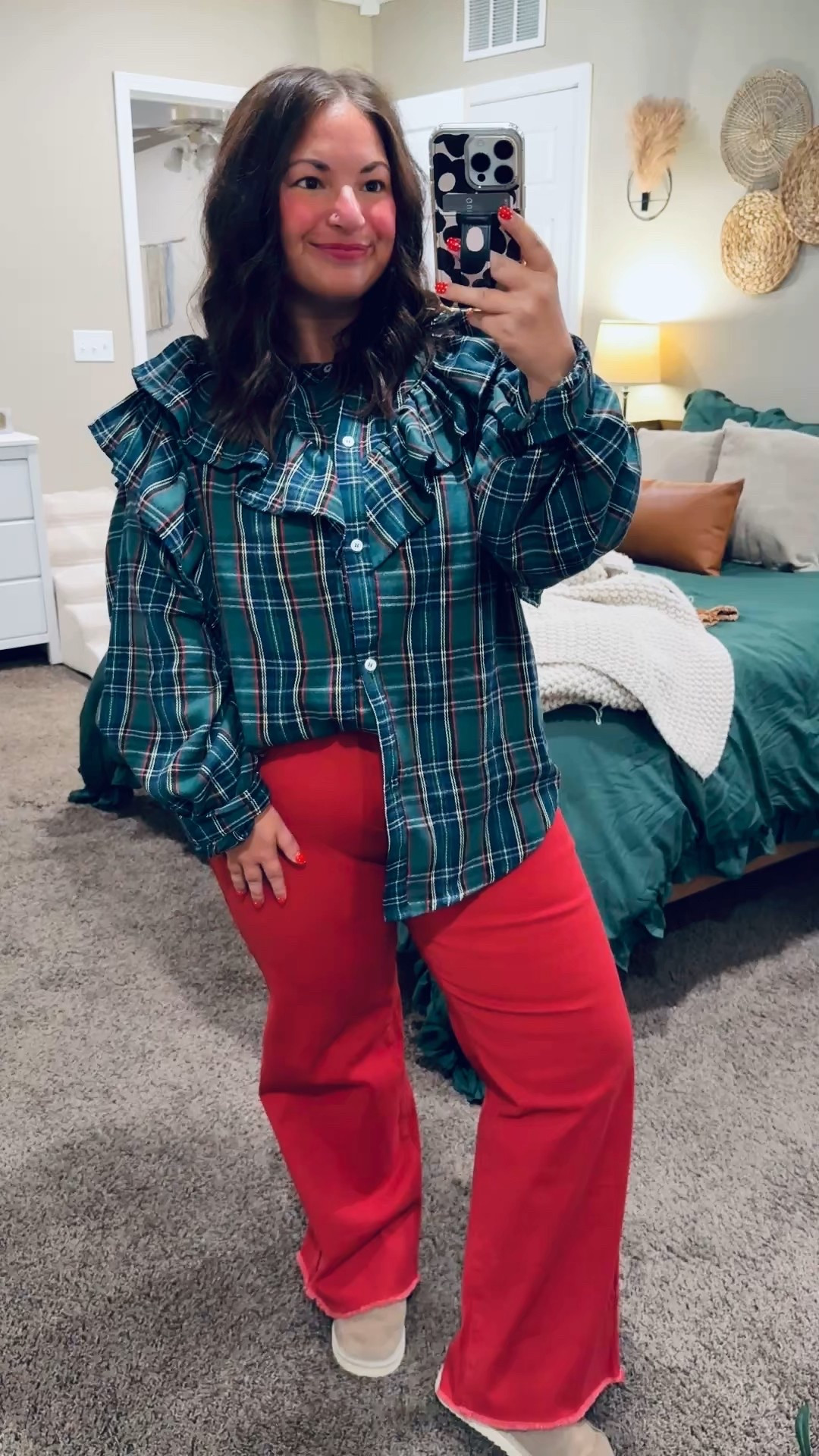 Keeping it classic with a Christmas plaid moment. This Amazon blouse is such an effortless holiday outfit! ❤️💚

slip on shoes: fit oversized // wearing a kids 2 (linking adult size below)
jeans: fit true to size // wearing a 14
button up blouse: fits true to size // wearing an XL 

 

#LTKHoliday #LTKootd #LTKSeasonal