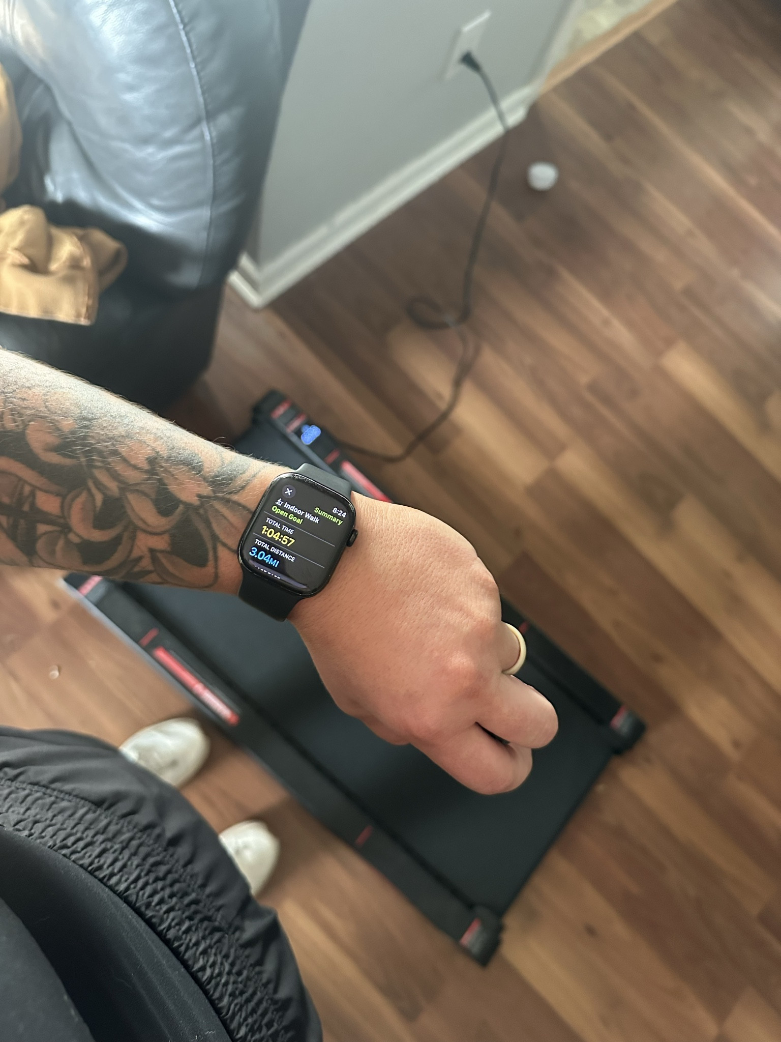 Love the convenience of my walking pad! Got in 3 miles while Wyatt was still sleeping & then some time on the vibration plate! 

