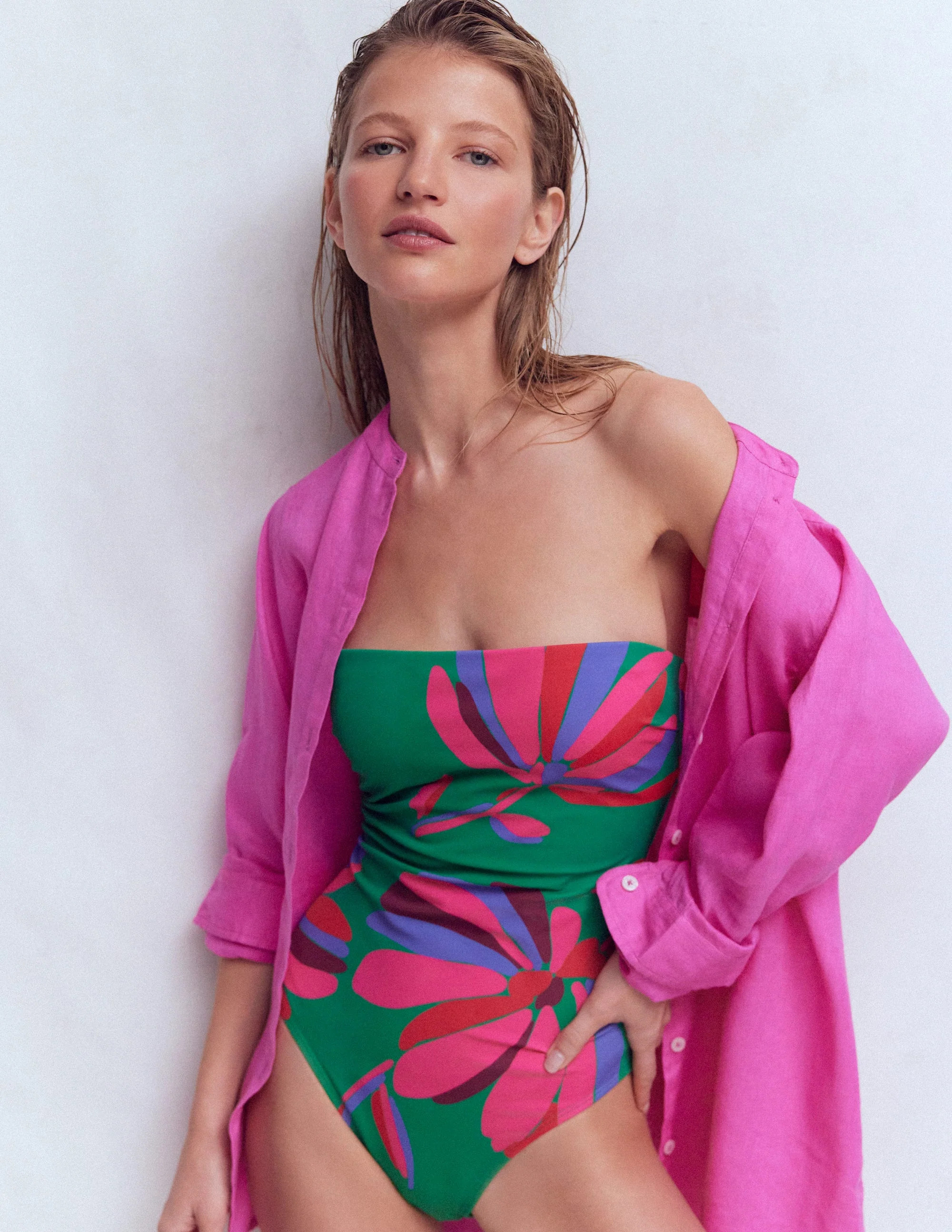 Paros Bandeau Swimsuit-Green Tambourine,Daisy Cascade | Boden (US)