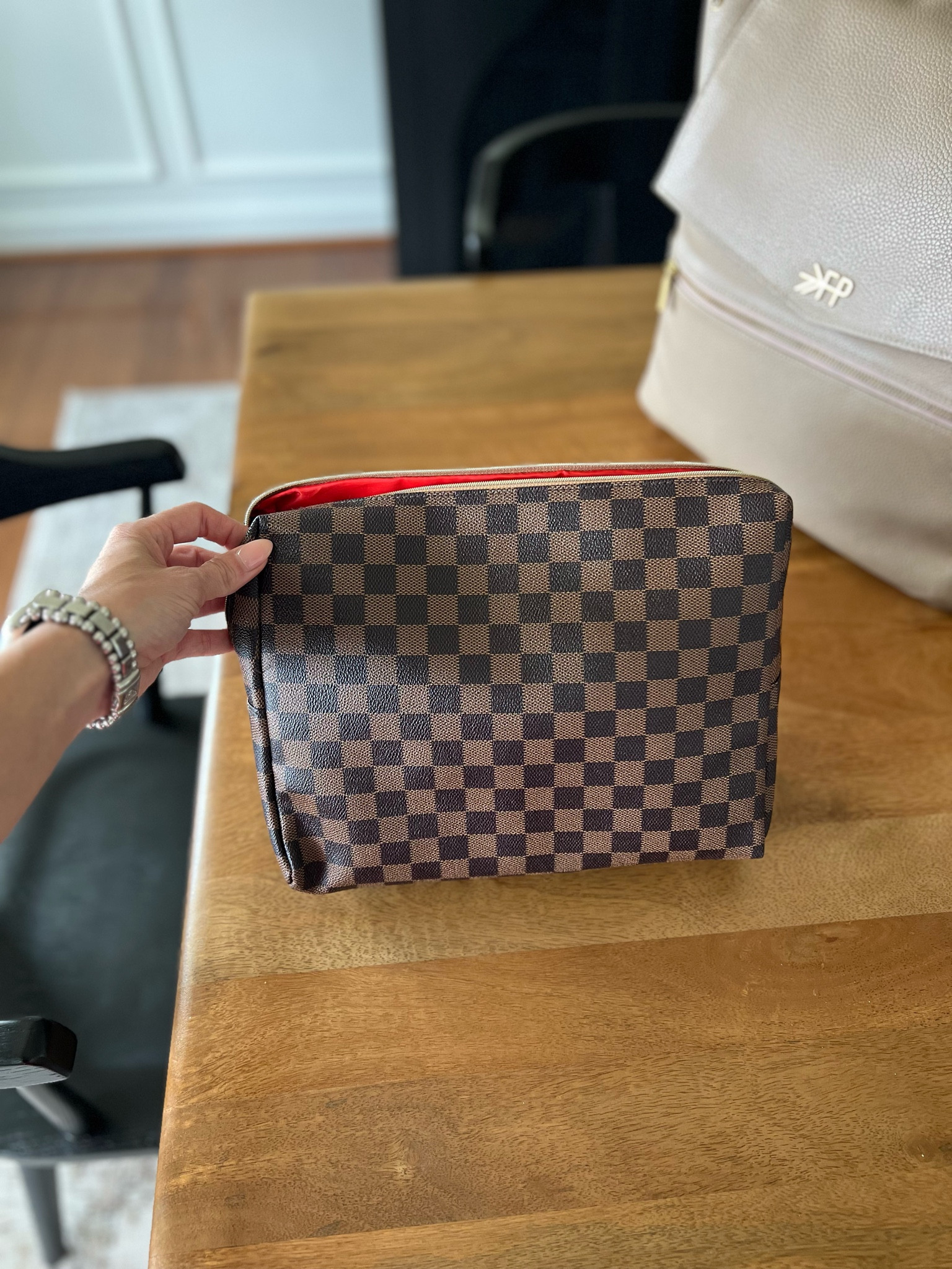 Checkered hold all travel bag! Perfect for toiletries, makeup, cosmetics, travel, diaper bag essentials, arts & crafts and more! Looks just like the real deal and the quality is nice.

#LTKFindsUnder50 #LTKTravel #LTKBacktoSchool