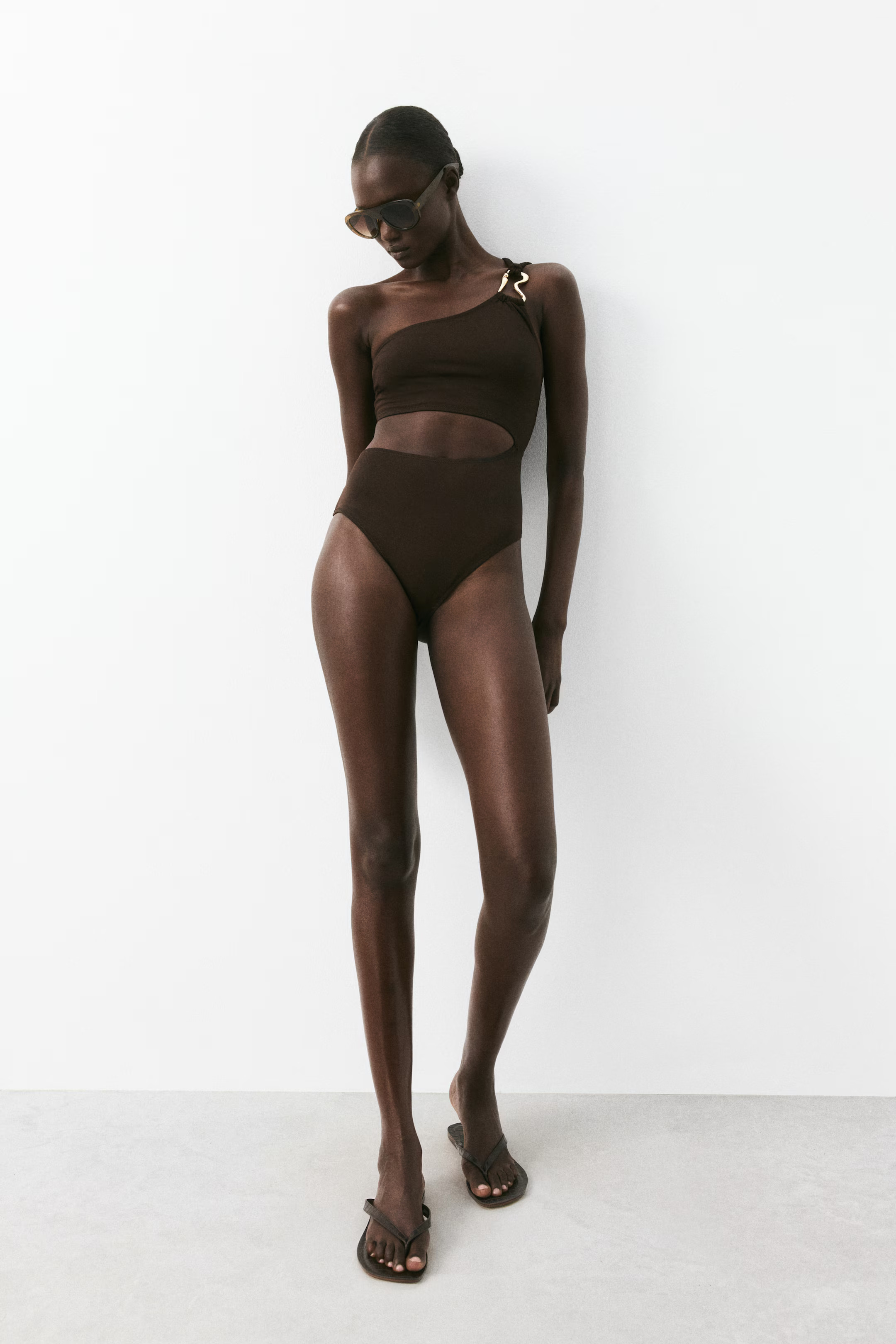 Padded-cup cut-out swimsuit | H&M (UK, MY, IN, SG, PH, TW, HK)