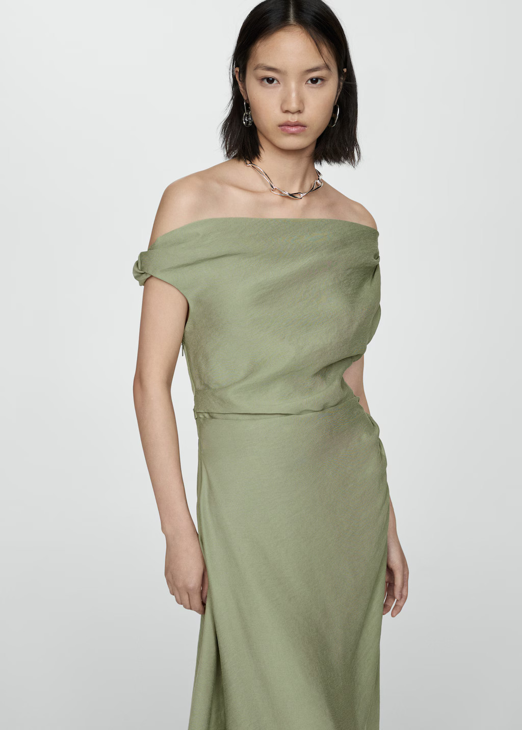 Asymmetrical pleated dress | MANGO (US)