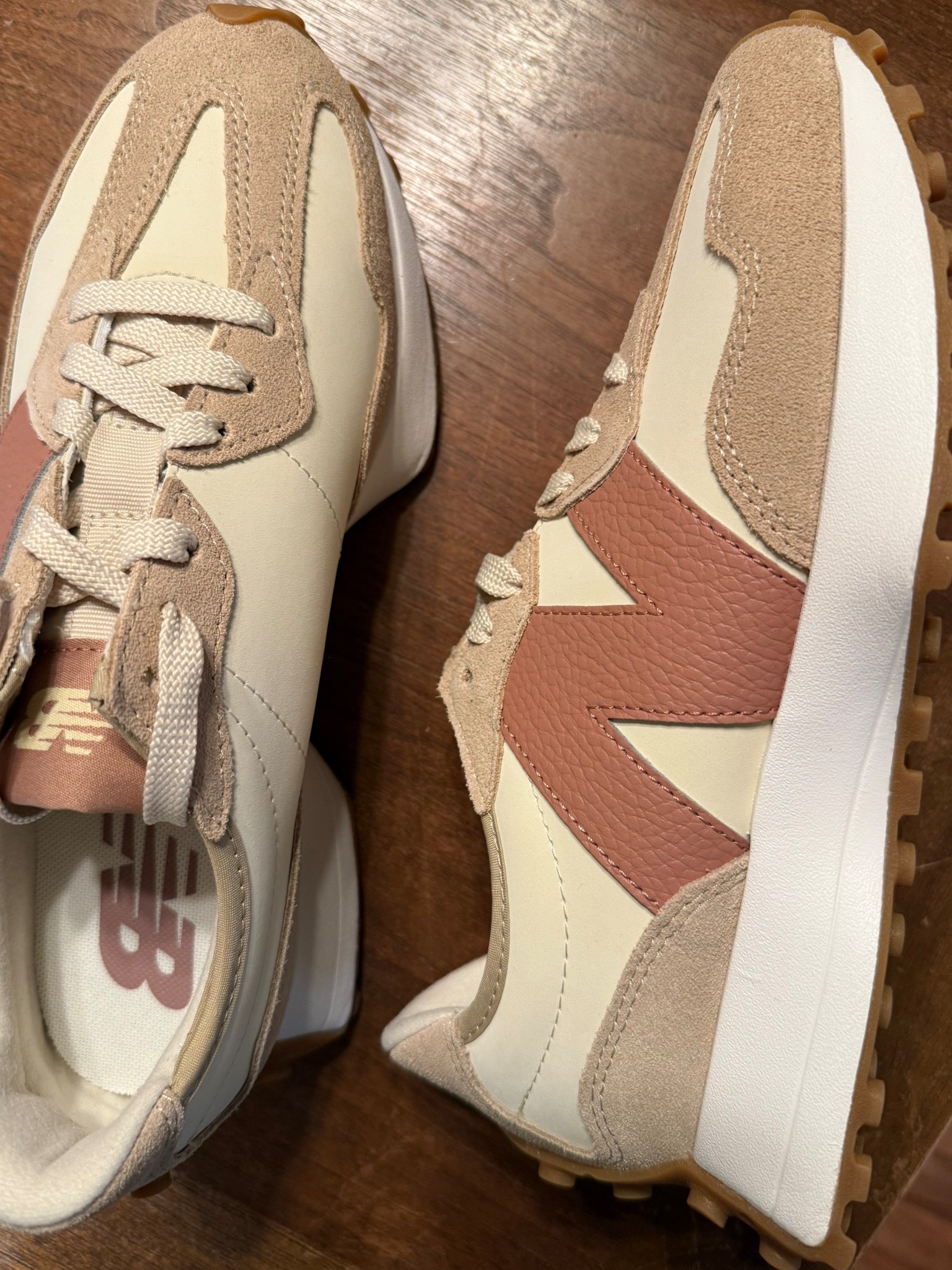 New new balance sneakers for spring! loving this color way! 

#LTKStyleTip #LTKSeasonal #LTKActive