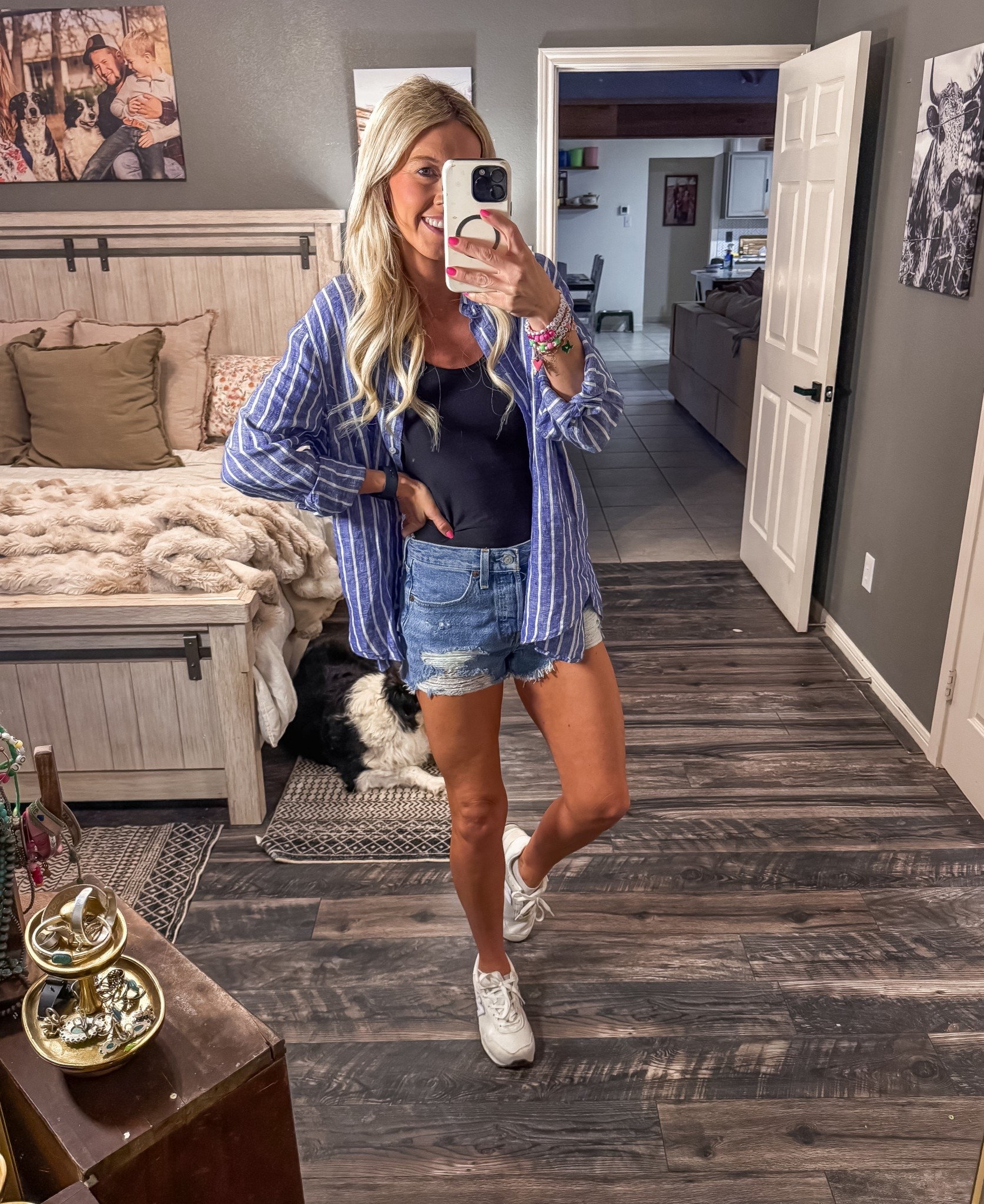 These Levi’s shorts are everything right now  

#LTKootd #LTKmomlife