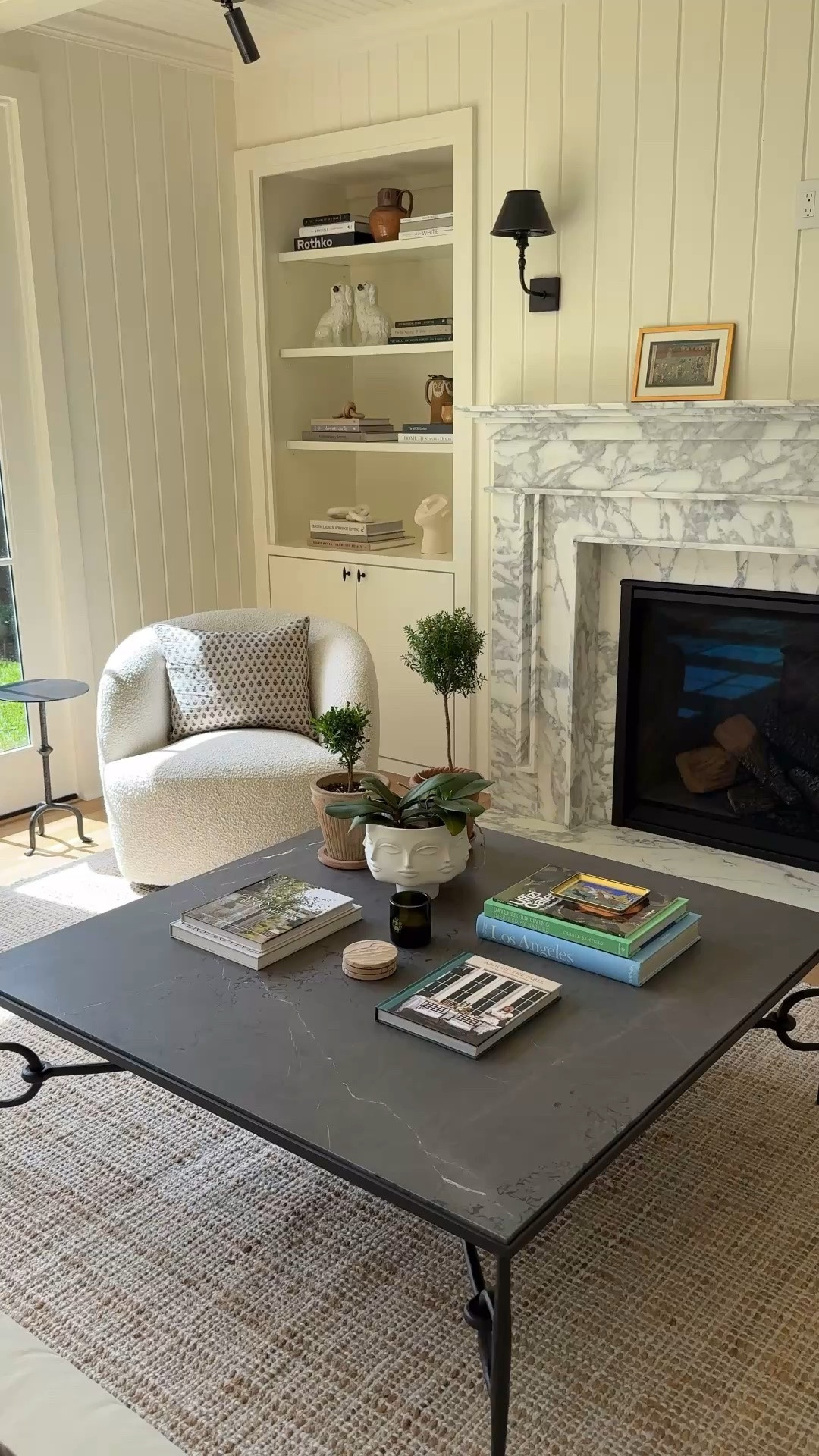 A summer themed coffee table tour!

#LTKHome
