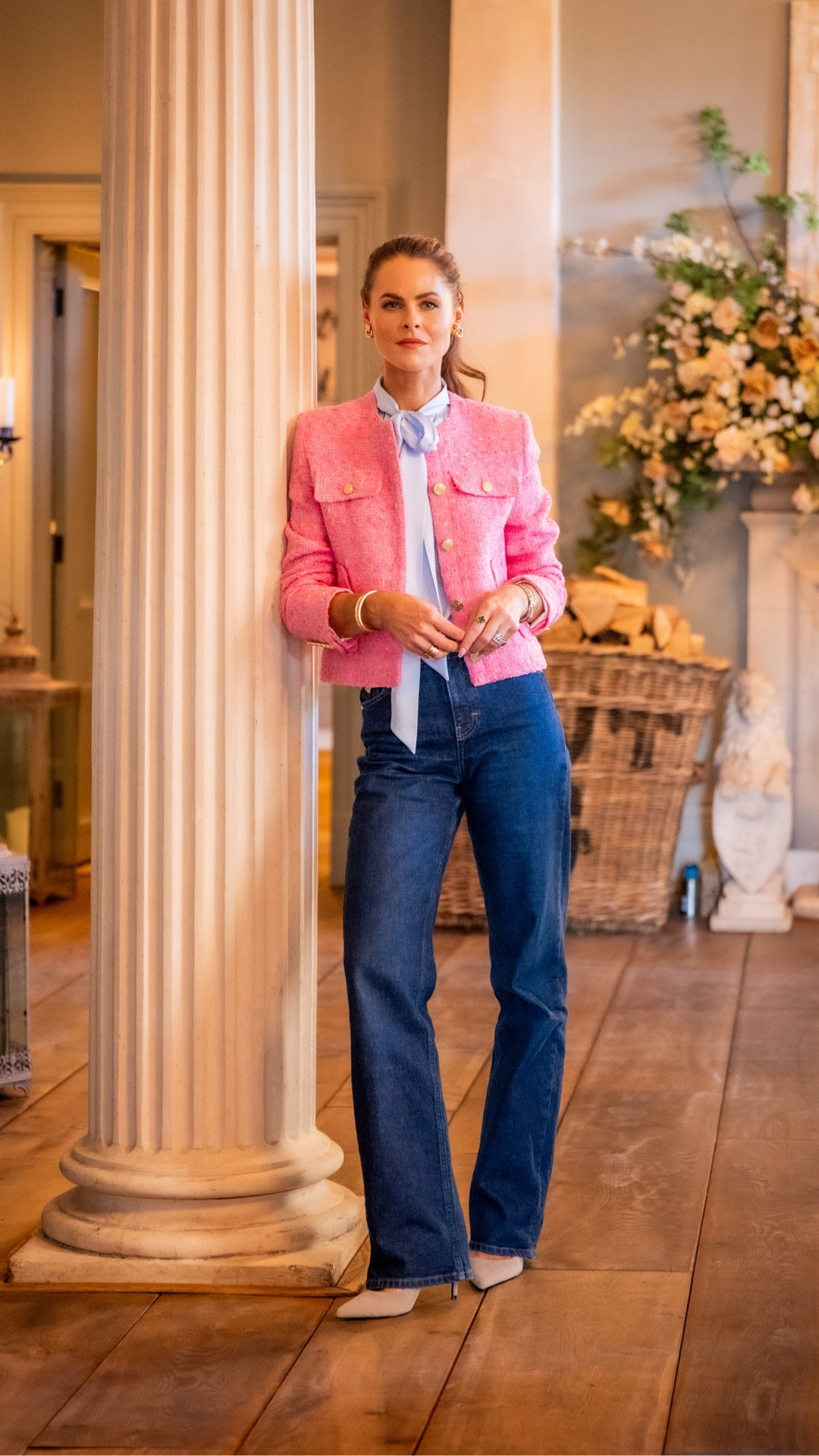 This is the perfect pink blazer for the season, and I wanted to show you how I’m styling her x

Today I’m wearing our new Knightsbridge Blazer in pink, paired with the Iona lace blouse and the stunning Provence silk scarf - a look that feels so effortless but so easy x


