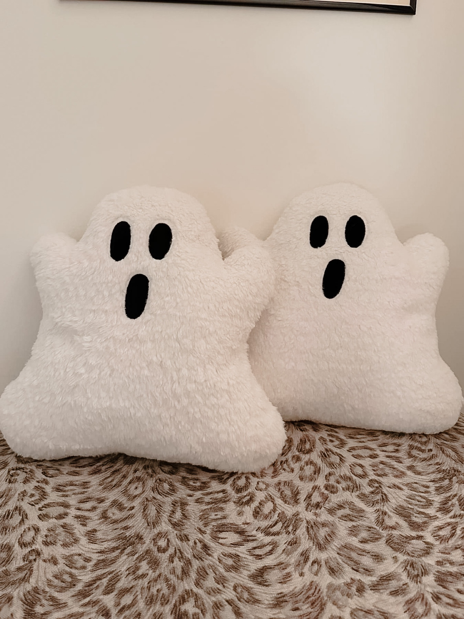 Halloween Spooky Throw Pillows 
#target #halloweentarget #spookydecor
#ghostdecor #ghostpillows #spookypillows #under10 #under20 #spooky

#LTKhome #LTKSeasonal #LTKHalloween