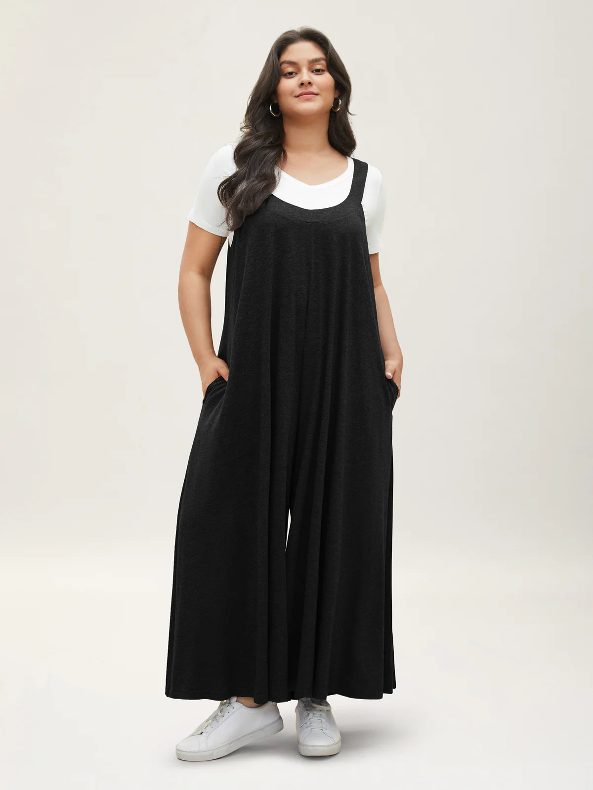 Supersoft Essentials Solid Pocket Adjustable Straps Jumpsuit | Bloomchic