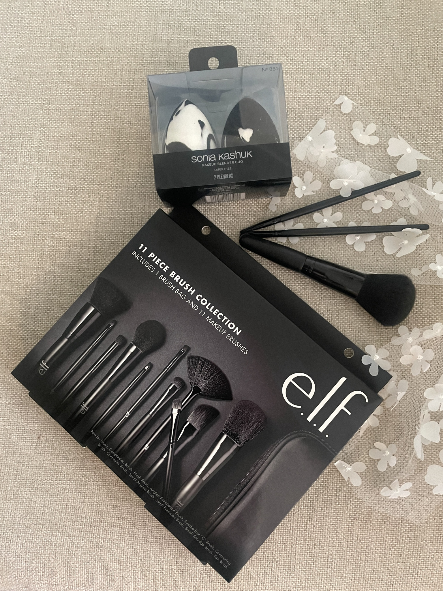 Started the spring cleaning with a much needed cleaning to my makeup bag. Finally got rid of my old makeup brushes. This E.L.F brush collection comes with 11 essential face brushes and a cute little storage bag 🖤 


beauty, e.l.f makeup, e.l.f cosmetics, ELF cosmetics, makeup brushes, spring cleaning, target find, target deal, target run, beauty supplies, makeup sponge, beauty blender, spring, makeup routine, makeup regime, skincare regime, skincare routine, makeup brushes 

#LTKSpringSale #LTKsalealert #LTKbeauty