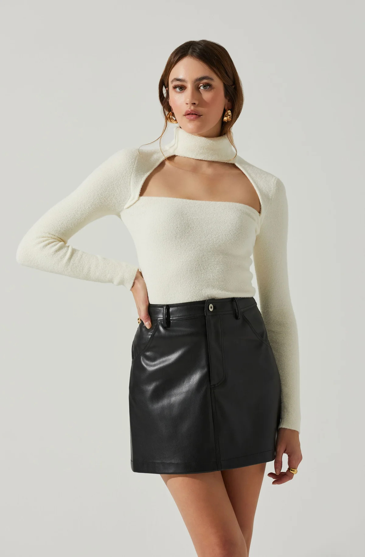 Izabella Turtleneck Cutout Sweater | ASTR The Label (US)
