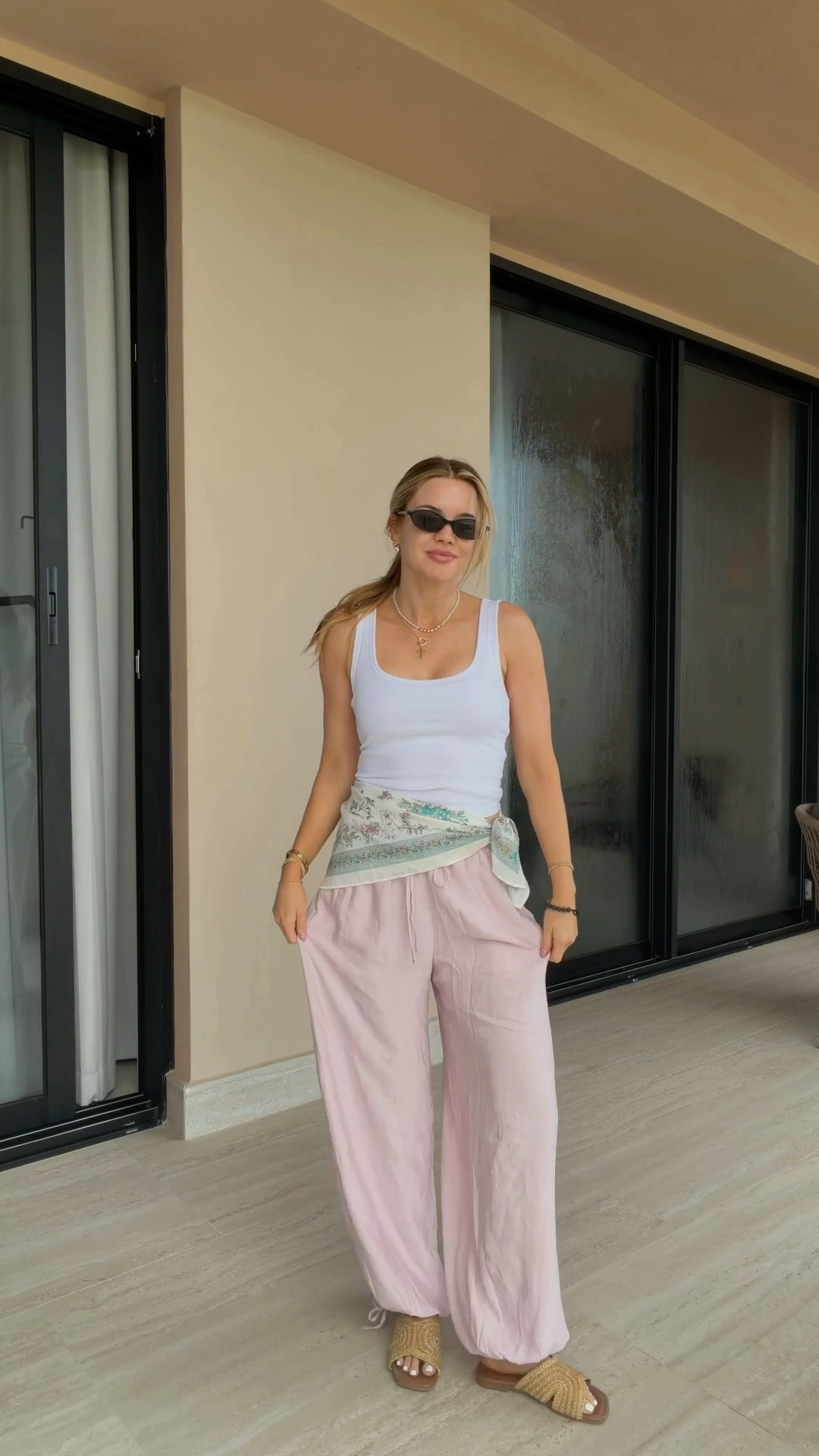 bra tank: xs // pants: xs regular

casual outfits, flowy pants, abercrombie, prefall fashion, transitional outfits, michele jaliene

#LTKootd #LTKPetite