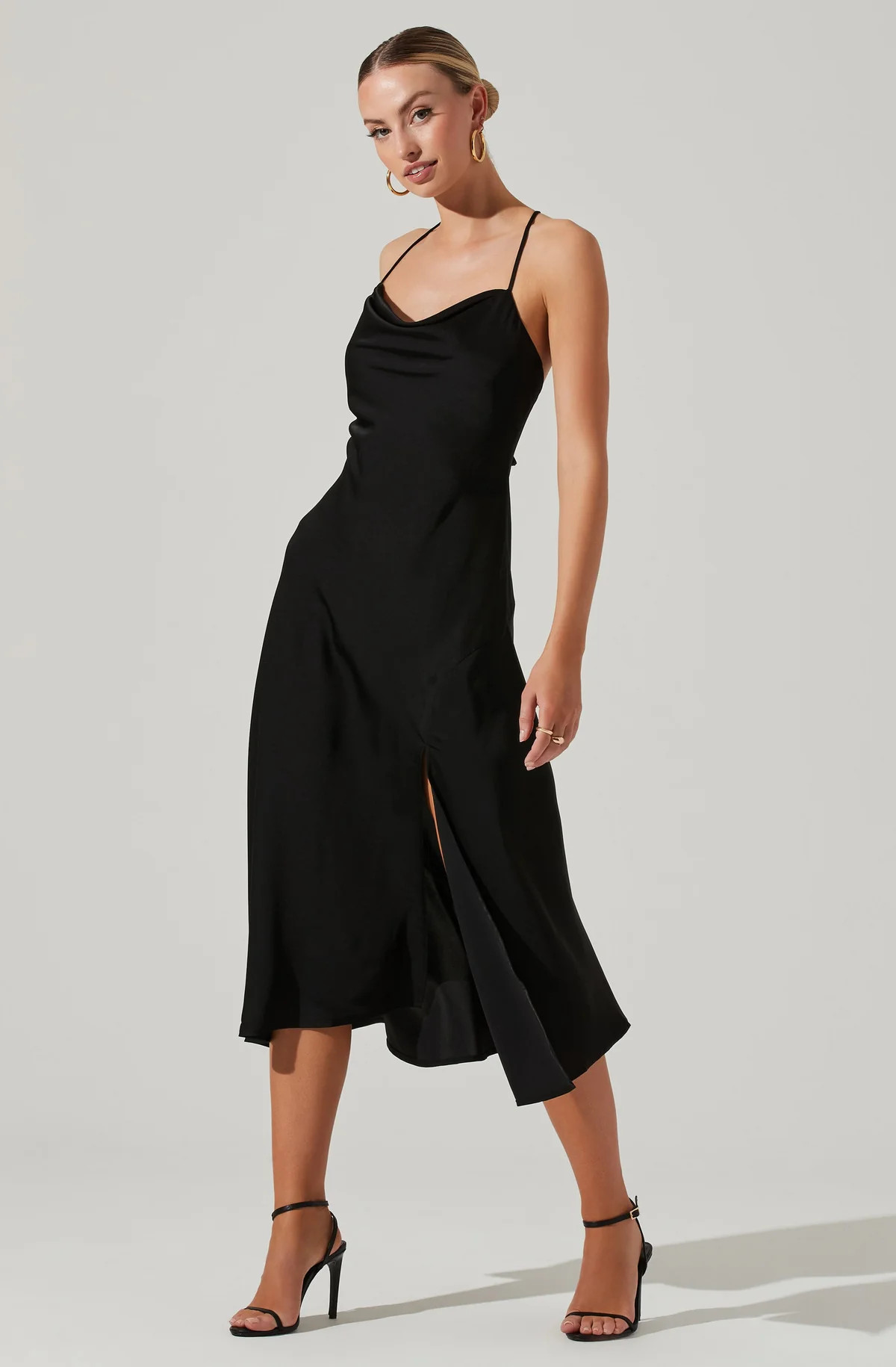 Gaia Midi Dress - Black / XS | ASTR The Label (US)