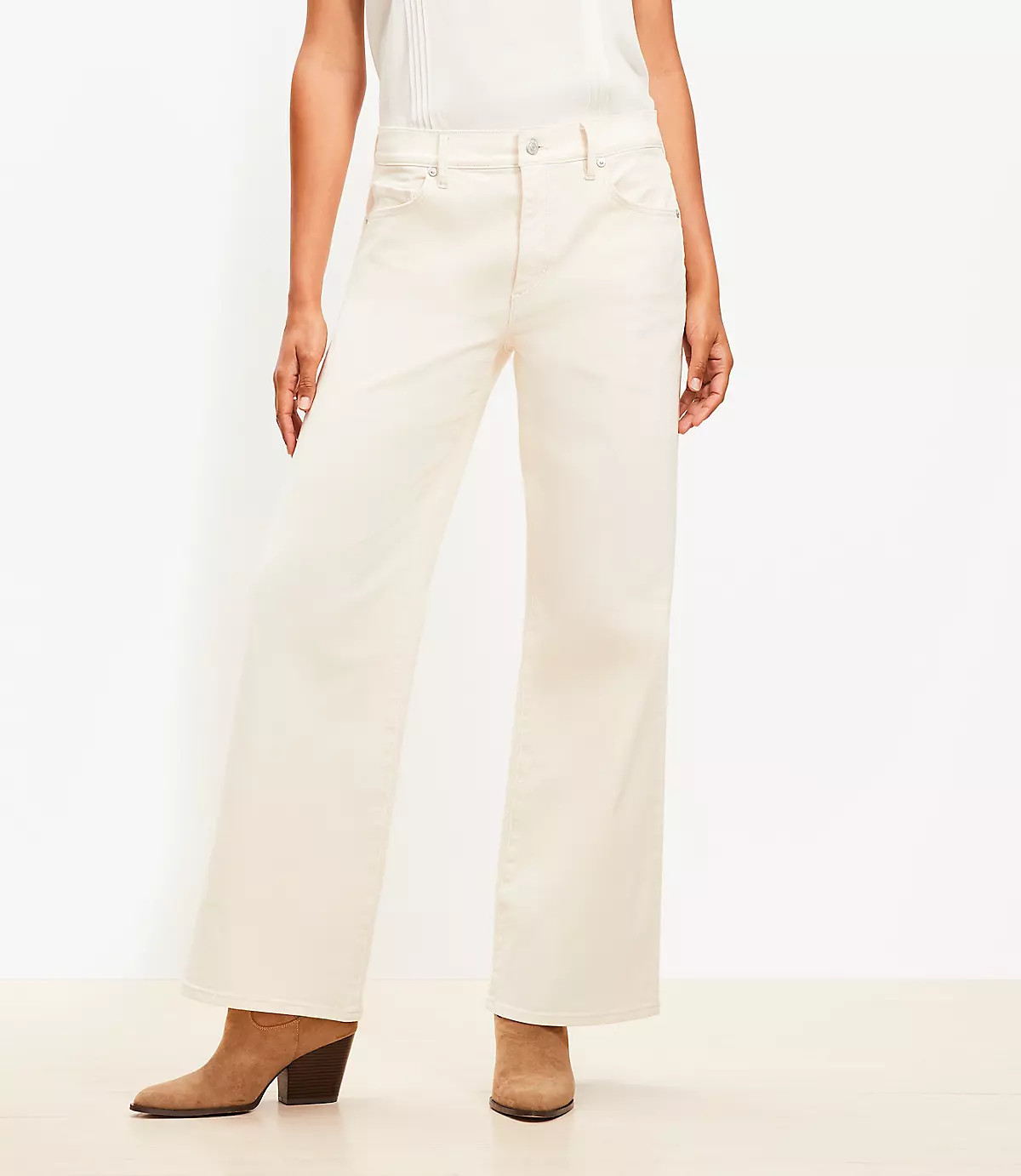 Petite Mid Rise Wide Leg Jeans in Ivory | LOFT