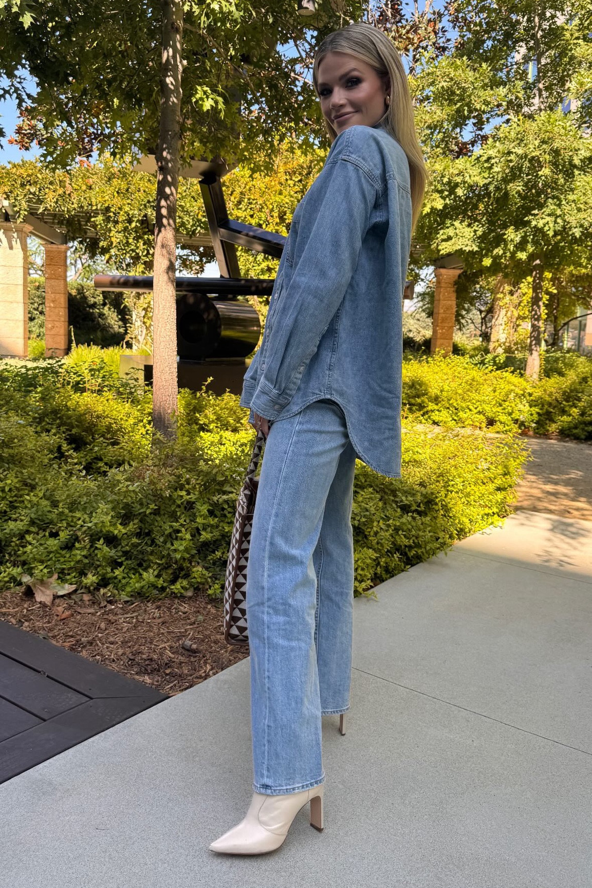 today’s Canadian tuxedo🤍

fall denim outfit 