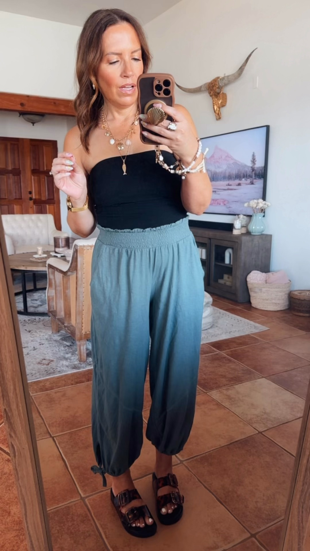 These Aerie pants have been a top seller! They are currently only in stock in the Monaco blue I would grab them while they’re on sale! ￼

#LTKgrwm #LTKootd #LTKOver40
