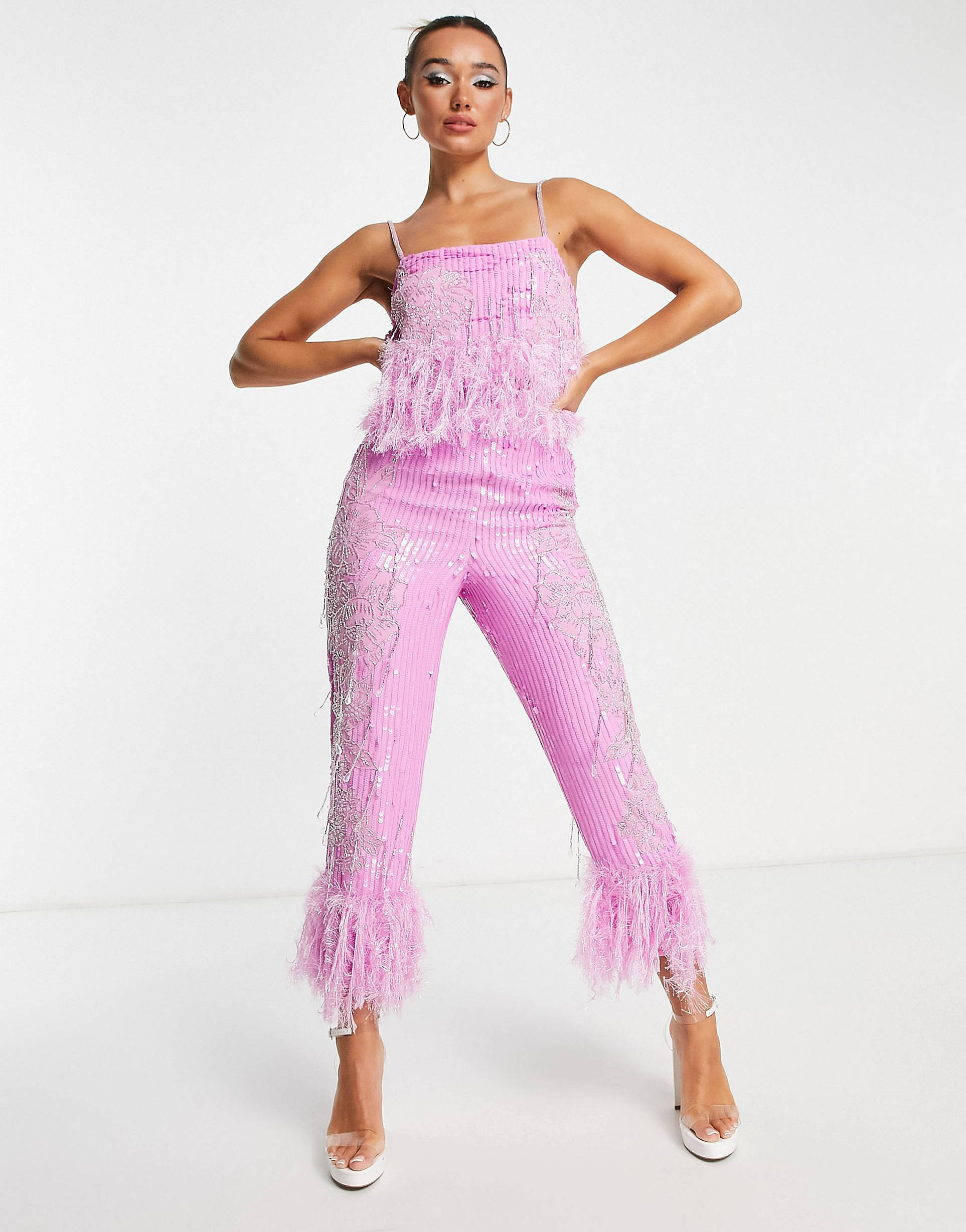 ASOS EDITION - Pantalon orné de fleurs avec ourlet à plumes synthétiques - Rose | ASOS (Global)