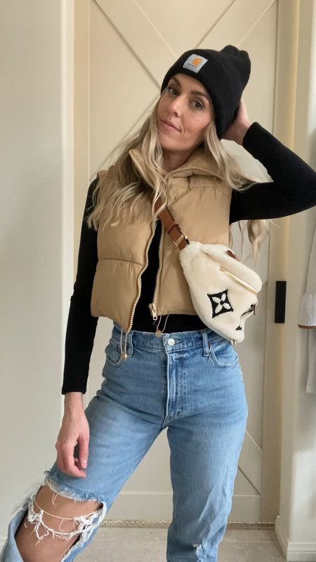 Fall/Winter Casual OOTD 🖤
Bodysuit- small
Jeans- 27 


Casual outfit, everyday style, fall trends, puffer vest, Sherpa belt bag, beanie, fall style, women’s fall outfits, highrise denim, mom style

#LTKstyletip #LTKSeasonal #LTKunder50