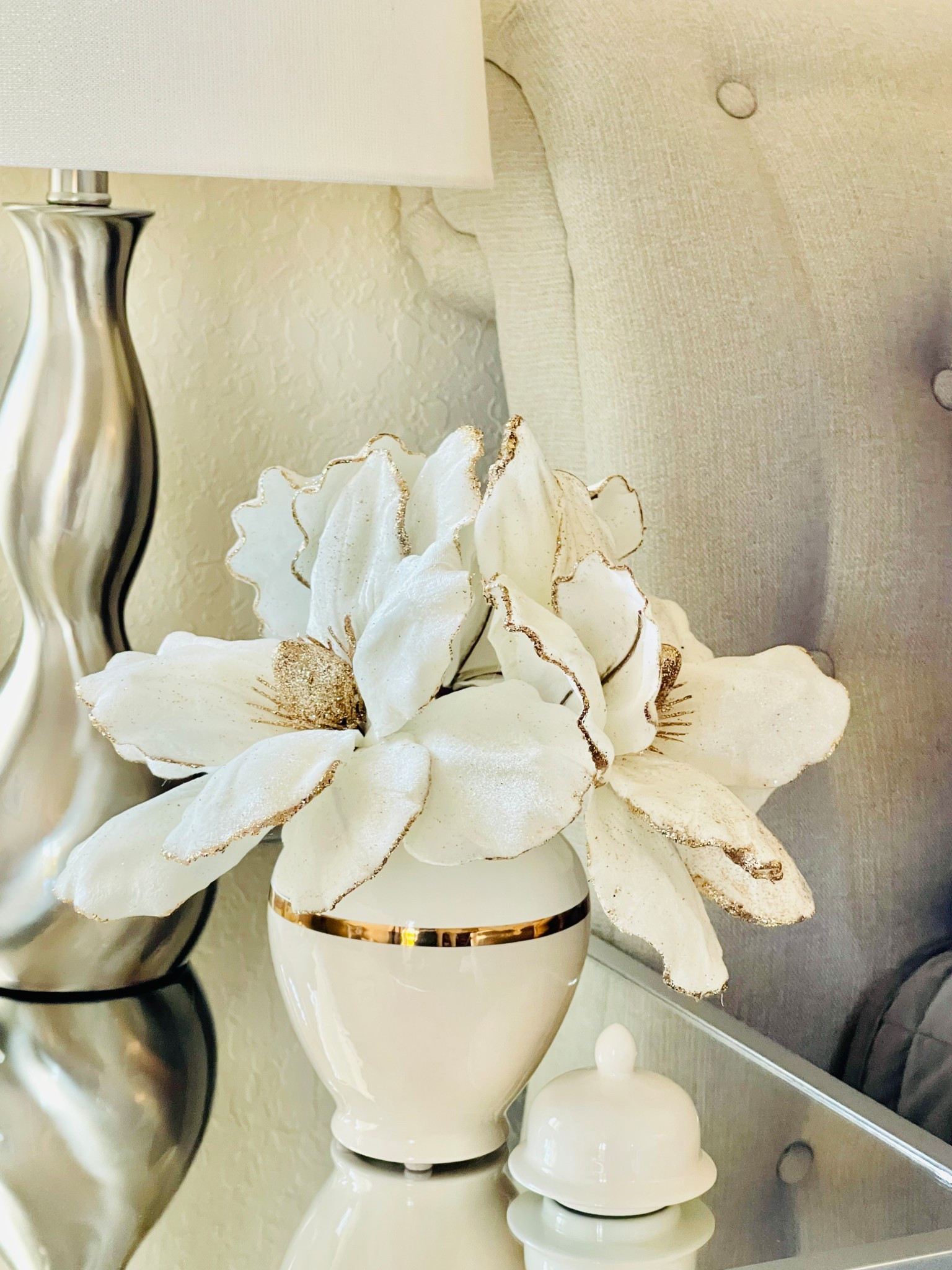 Re-Stock Alert! My gorgeous faux Magnolia flowers are back in stock @ Amazon, they sell fast! 

Christmas Decor | Holiday Decor


#LTKSeasonal #LTKFindsUnder50 #LTKHome