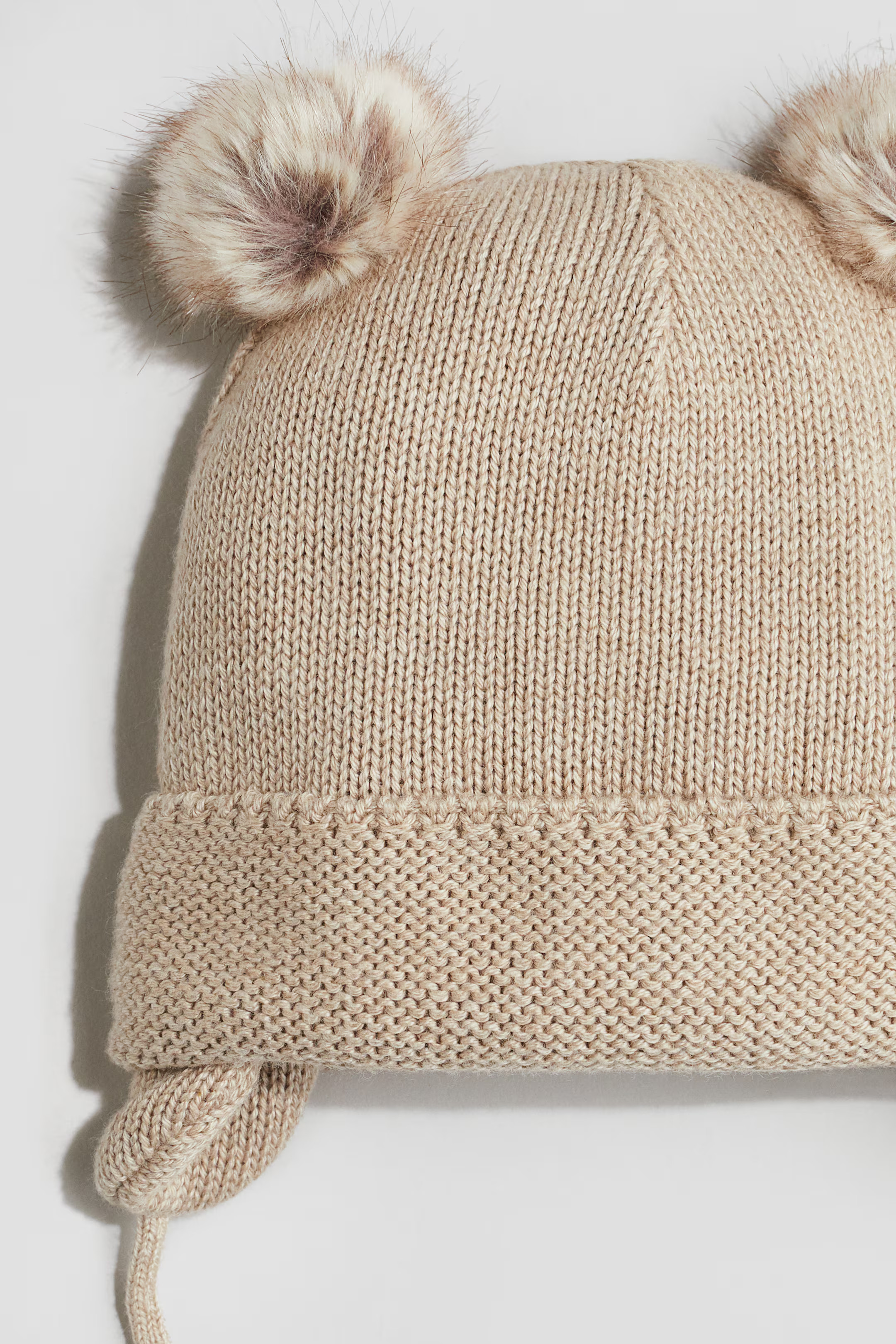 Fleece-lined Beanie with Earflaps | H&M (US + CA)
