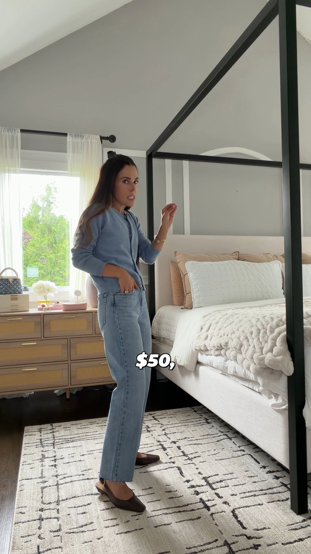 The kind of jeans that make getting dressed so easy 🤎 These @quince jeans have that designer look and feel for the price you actually want to pay! Whether it’s the Bella stretch jeans or nonstretch you can’t go wrong  #QuincePartner

#LTKOver40 #LTKSeasonal #LTKootd