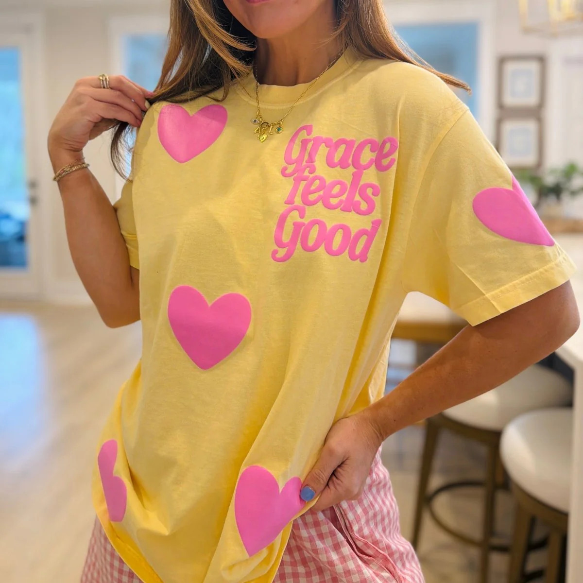 PUFF 'Grace Feels Good' Heart Pop T-Shirt | United Monograms