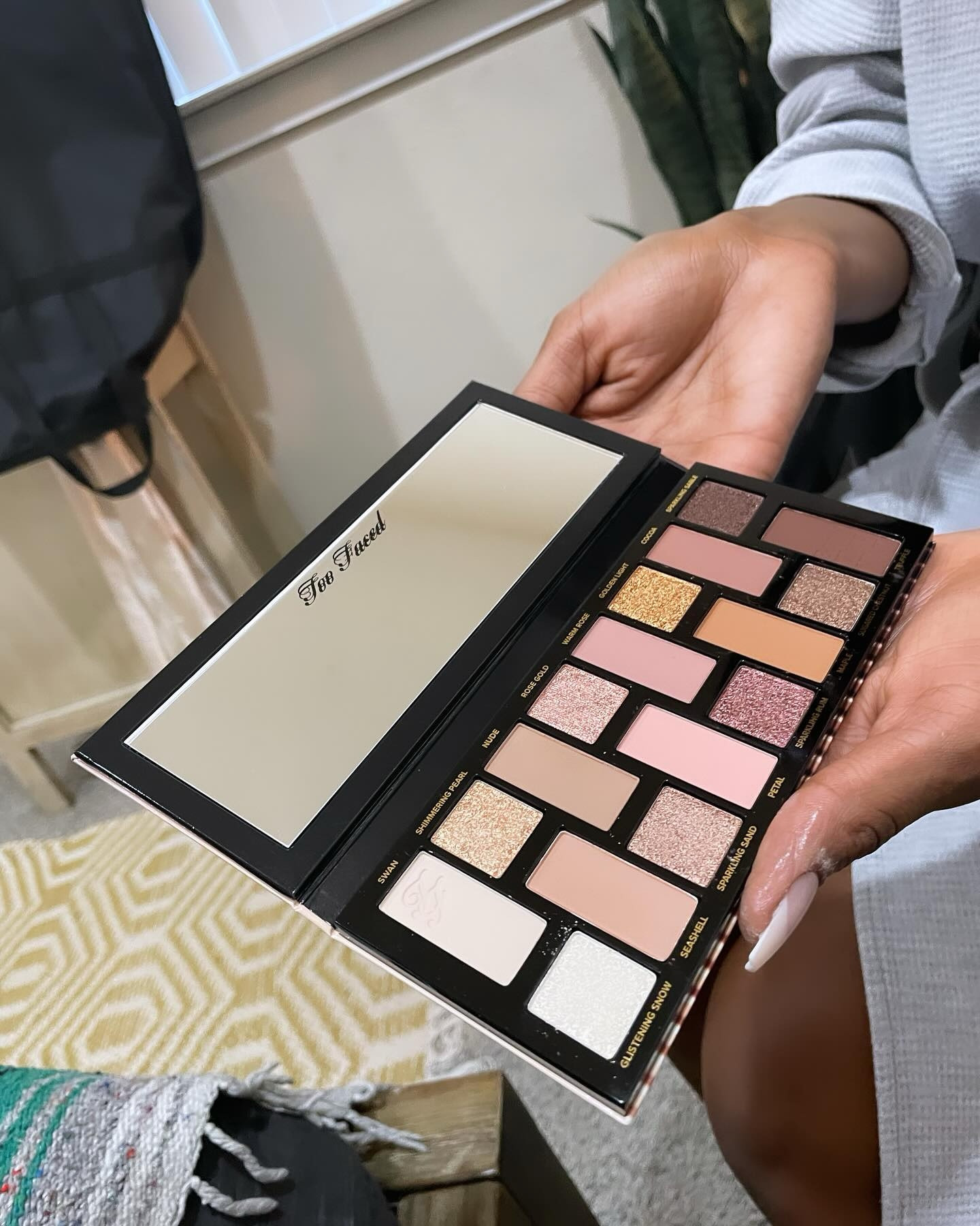 behind the scenes of a do-it-yourself beauty queen 👸🏾🩷🍓🧚🏾‍♀️💖 
.
lipgloss, lip combo, lip liner, lipstick, clean beauty, summer makeup, natural makeupp #ltkparties #ltkbeauty #ltkstyletip summer makeup look, natural summer makeup, natural makeup tutorial, summer makeup tutorial