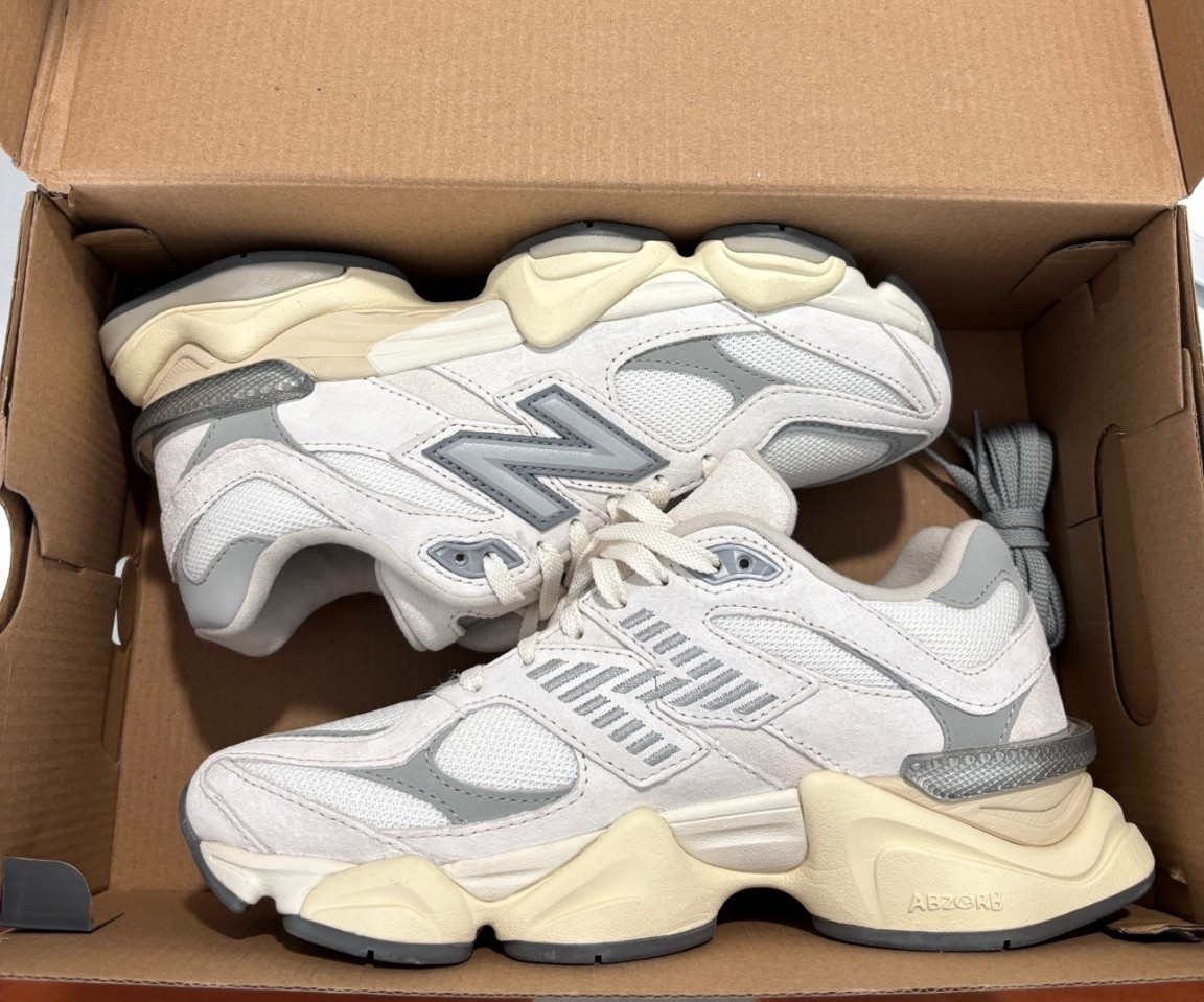 My new obsession 😍 perfect spring sneaker. 
New balance 9060 sneakers  

#LTKActive #LTKShoeCrush #LTKSeasonal