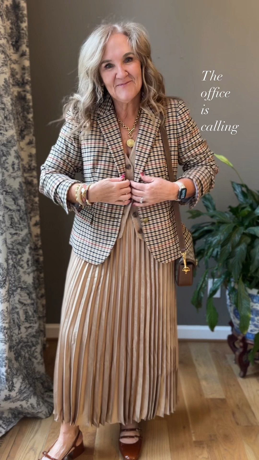 Gold metallic pleated skirt. Styled 3 ways! It’s beautiful. It’s not poofy. It has just the right amount of shimmer. Not too much for the office but enough for holiday, and come on, super classy for Nashville.

I’m wearing a size 10 it is by a beautiful brand out of Paris Sezane and pretty reasonable for the quality 

Blazer size 12 petite 
Vest size 10 
Sling bags, true to size 
Sweater size large 
Denim jacket linking a similar 
Chambray top also linking similar 
My boots I always size up a half size in a pointed  toe. And they are a lovely leather. 
My gold flats slingbacks are comfy, and I will link a couple other gold shoe options as well   

Fall outfit, holiday outfit, gold skirt, Nashville, outfit, denim jacket, pleaded skirt, office outfit, outfit, jean jacket, chambray blouse sezane plaid blazer tan vest 


#LTKSeasonal #LTKMidsize #LTKOver40