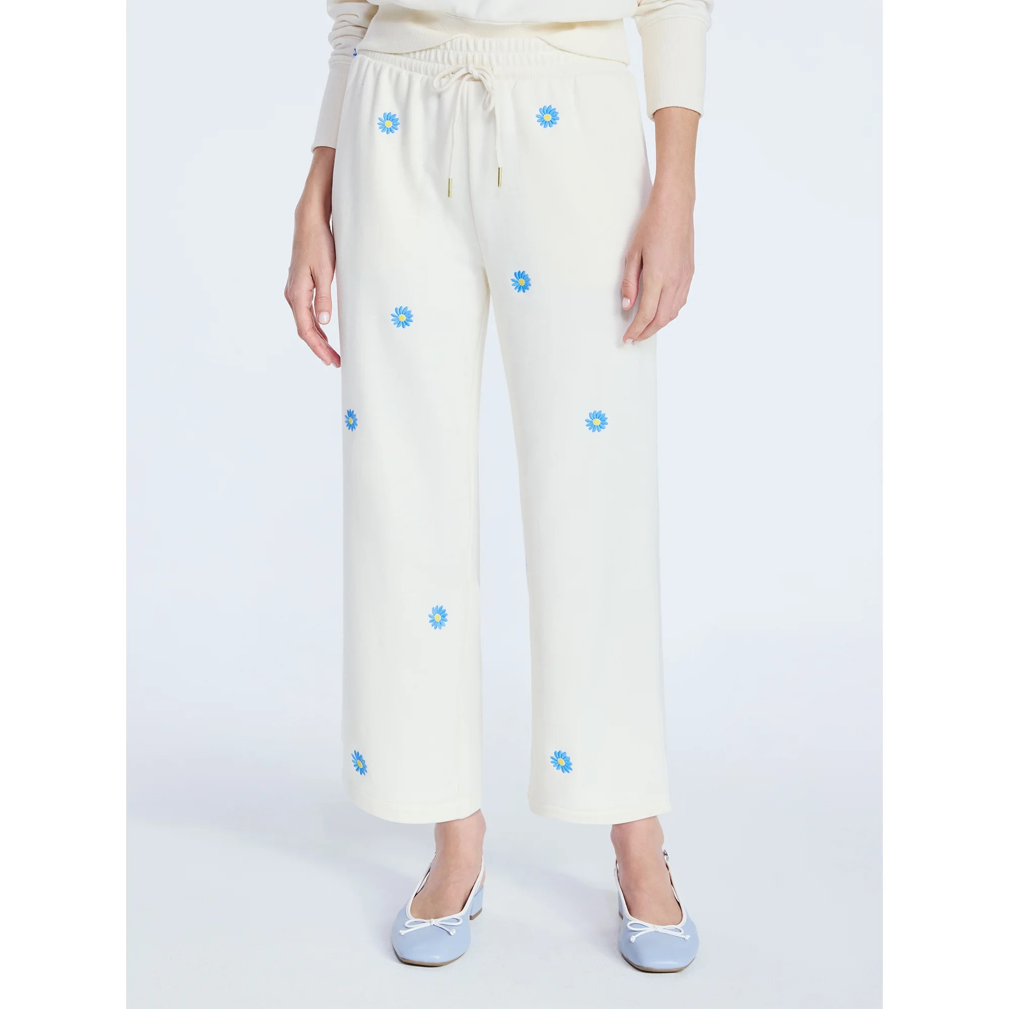 Free Assembly Women's and Women's Plus Embroidered Cropped Sweatpants, 23" Inseam, Sizes XS-4X | Walmart (US)
