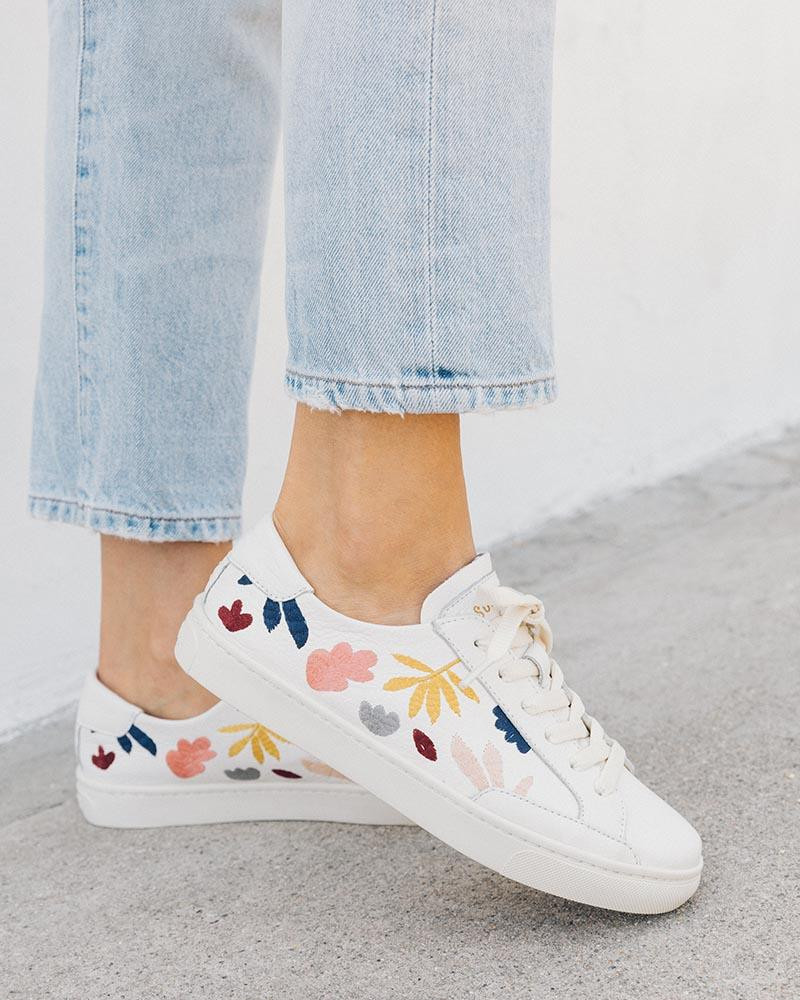 Fallen Leaves Sneaker | Soludos