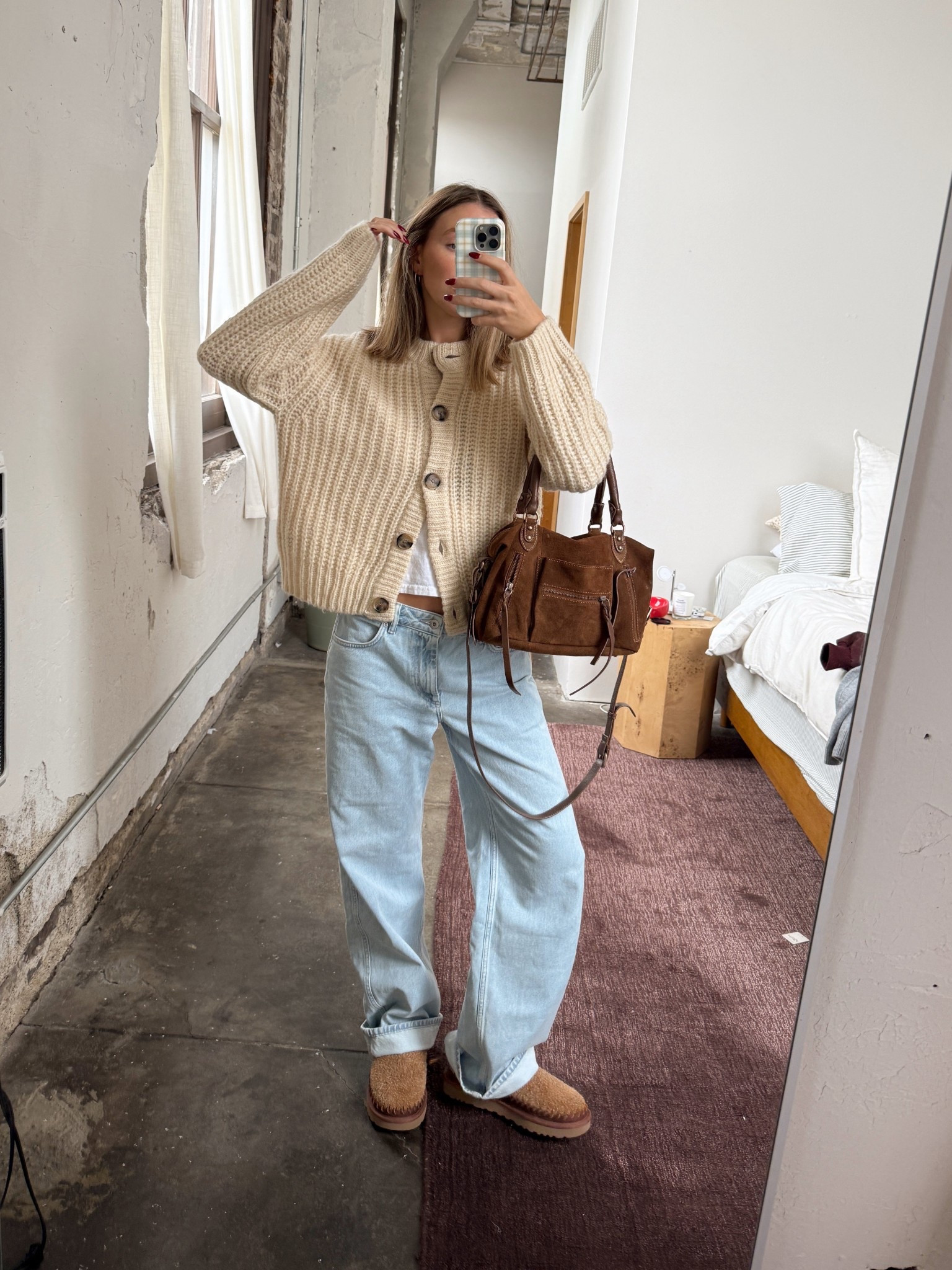 day 4🌟 casual chic fall fits
Sweater is old H&M
Jeans: size 27 (runs baggy, ordered tts) 

#LTKFindsUnder50 #LTKFindsUnder100