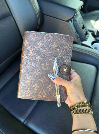 louis vuitton agenda dhgate  

 #LTKParties #LTKFindsUnder100 #LTKStyleTip