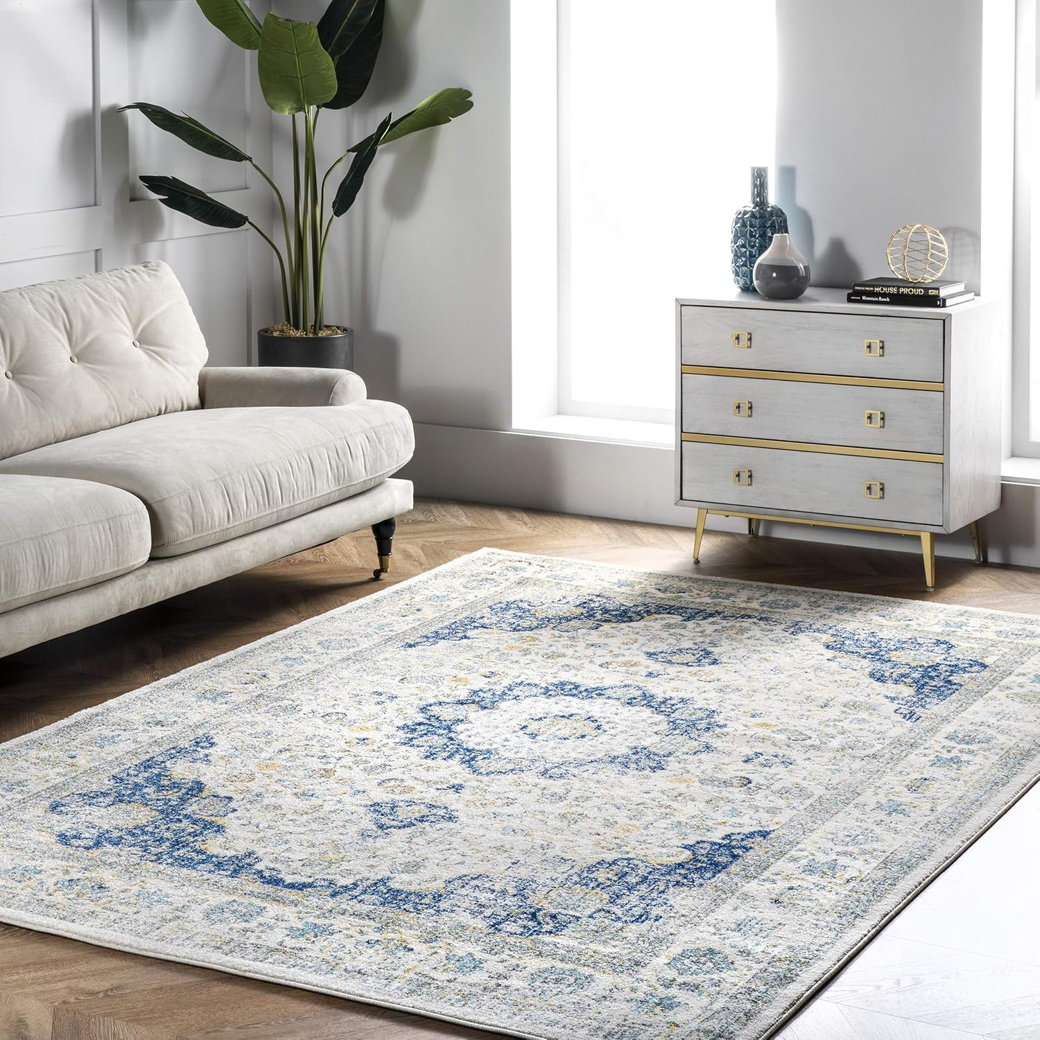 nuLOOM Verona Vintage Persian Area Rug, 6' 7" x 9', Blue | Amazon (US)