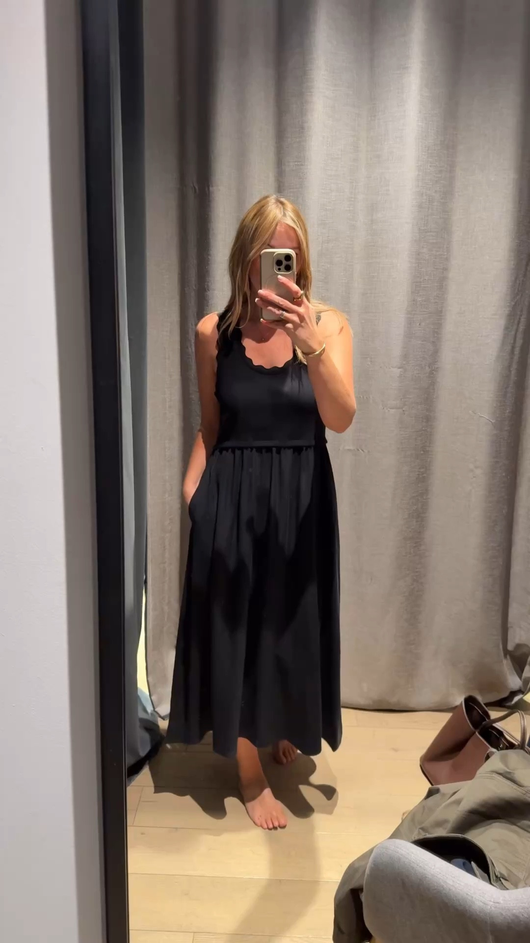 This was a quick video for a client but this is a great dress- simple , well cut 
No clinging , pockets 
Drapes well with a knitted top part. 
Usually £99
20% off today - use code SPRING20

Wearing a large 

#LTKsummer #LTKdresses #LTKtravel
