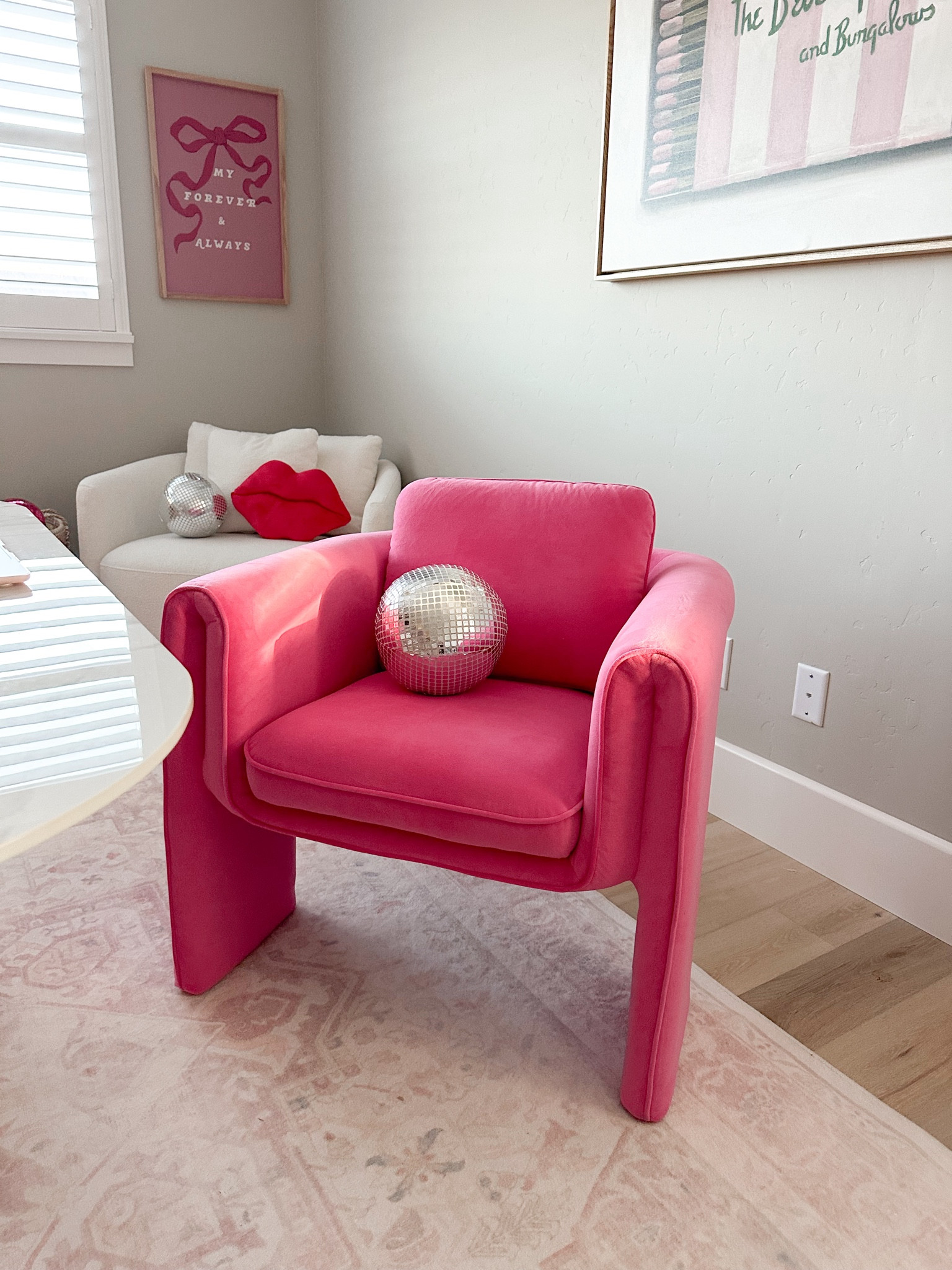 I’m in my pink era 🩷 new desk chair! She’s a beaut 

#LTKsalealert #LTKfamily #LTKhome