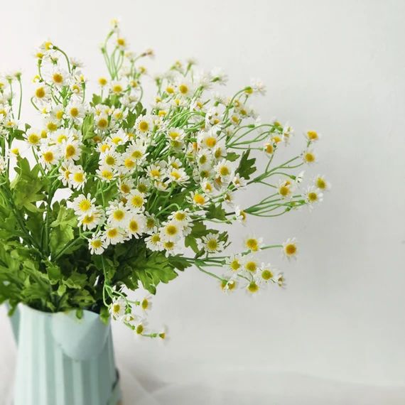 White Mini Mountain Daisy Bush, Flower Home Decor, Kitchen Decor, DIY Wedding Bouquets Centerpiec... | Etsy (US)