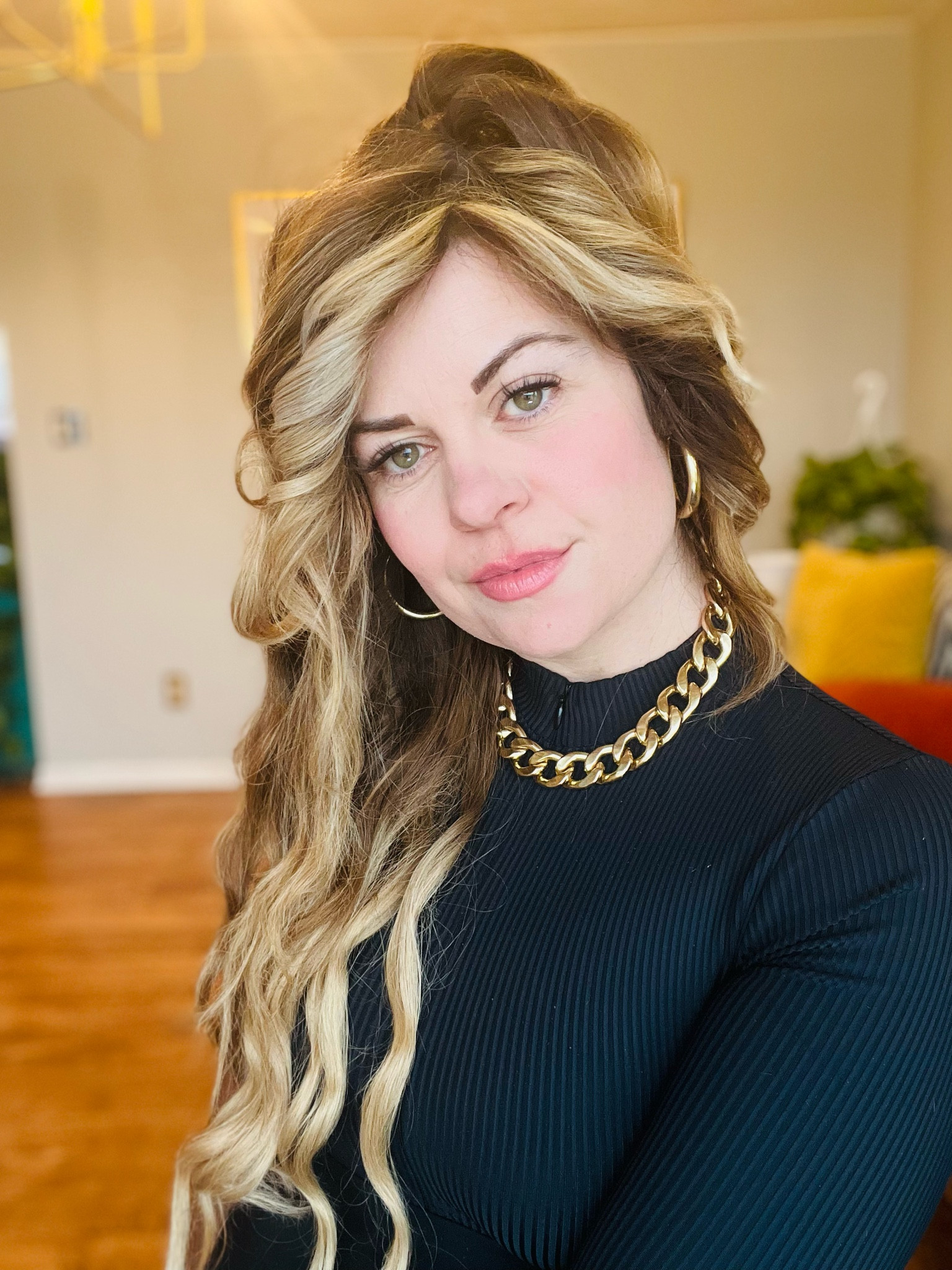 Gold Aesthetic 
Abercrombie bodysuit 
Gold jewelry 
Glam
Mock necks
Necklace 
Gold hoop earrings 
Must haves 
Black aesthetic 

#LTKbeauty #LTKFind #LTKstyletip